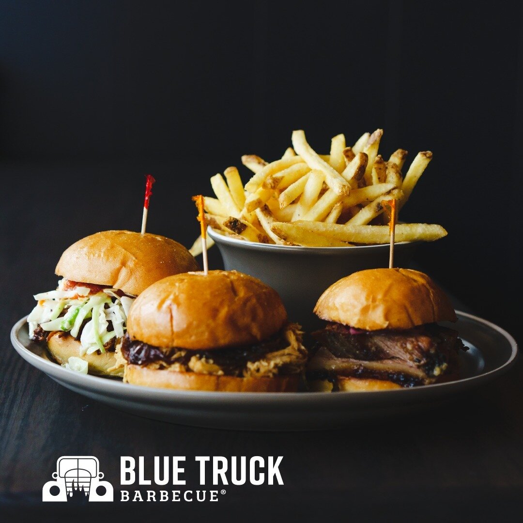 Our pick this week is our delicious Smoked Sliders Trio! A sample of our smoked pulled pork 🐖, smoked brisket 🐄, and smoked chicken 🐔. 

Coated with our signature BBQ sauces on soft golden crust buns. Served with a side of crispy skinny fries. Com