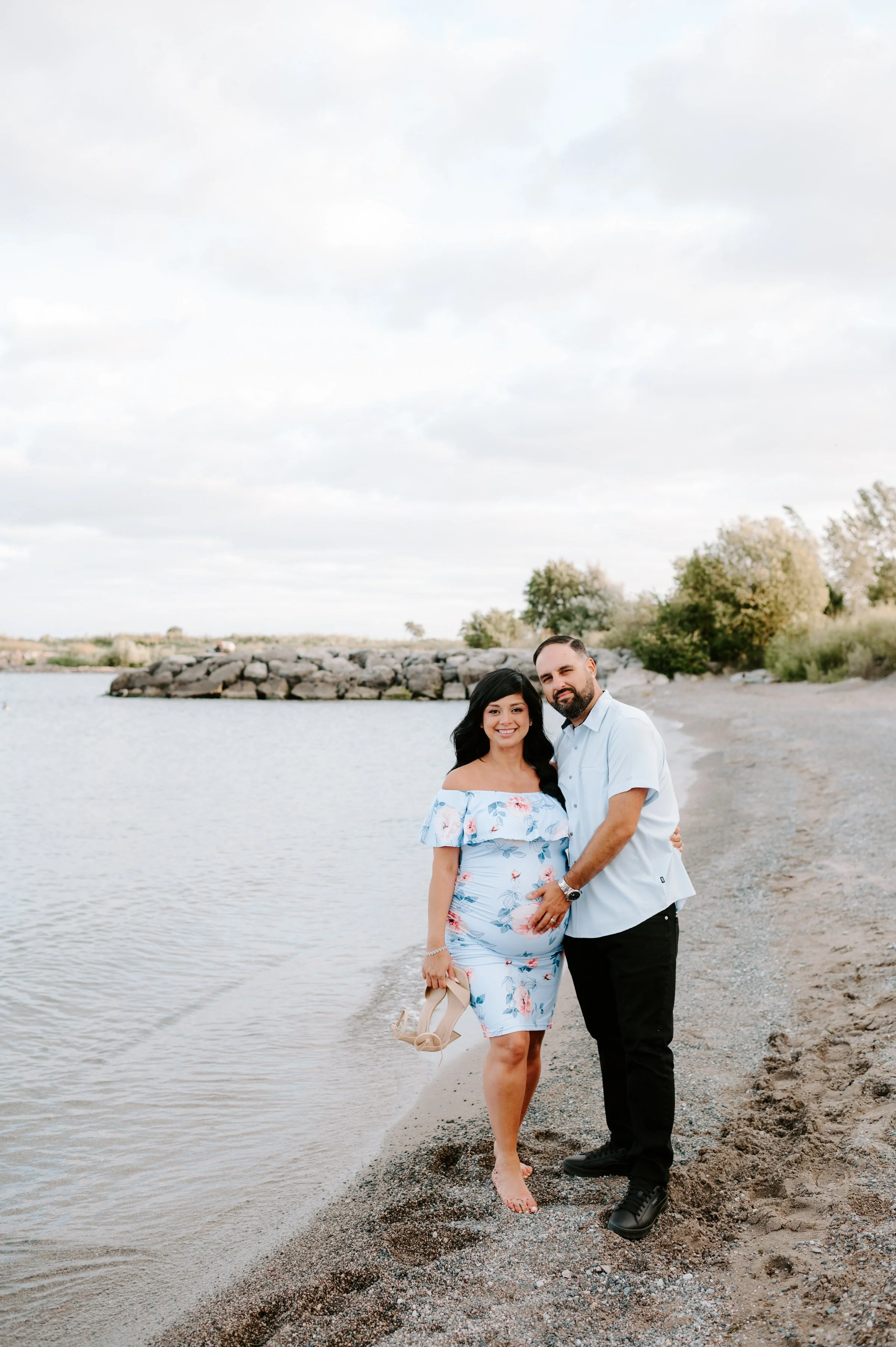 pregnant woman photo shoots