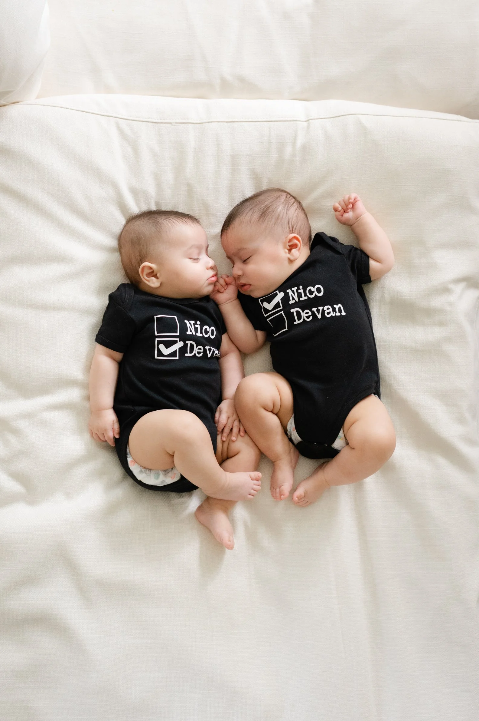 newborn photo session with identical twins
