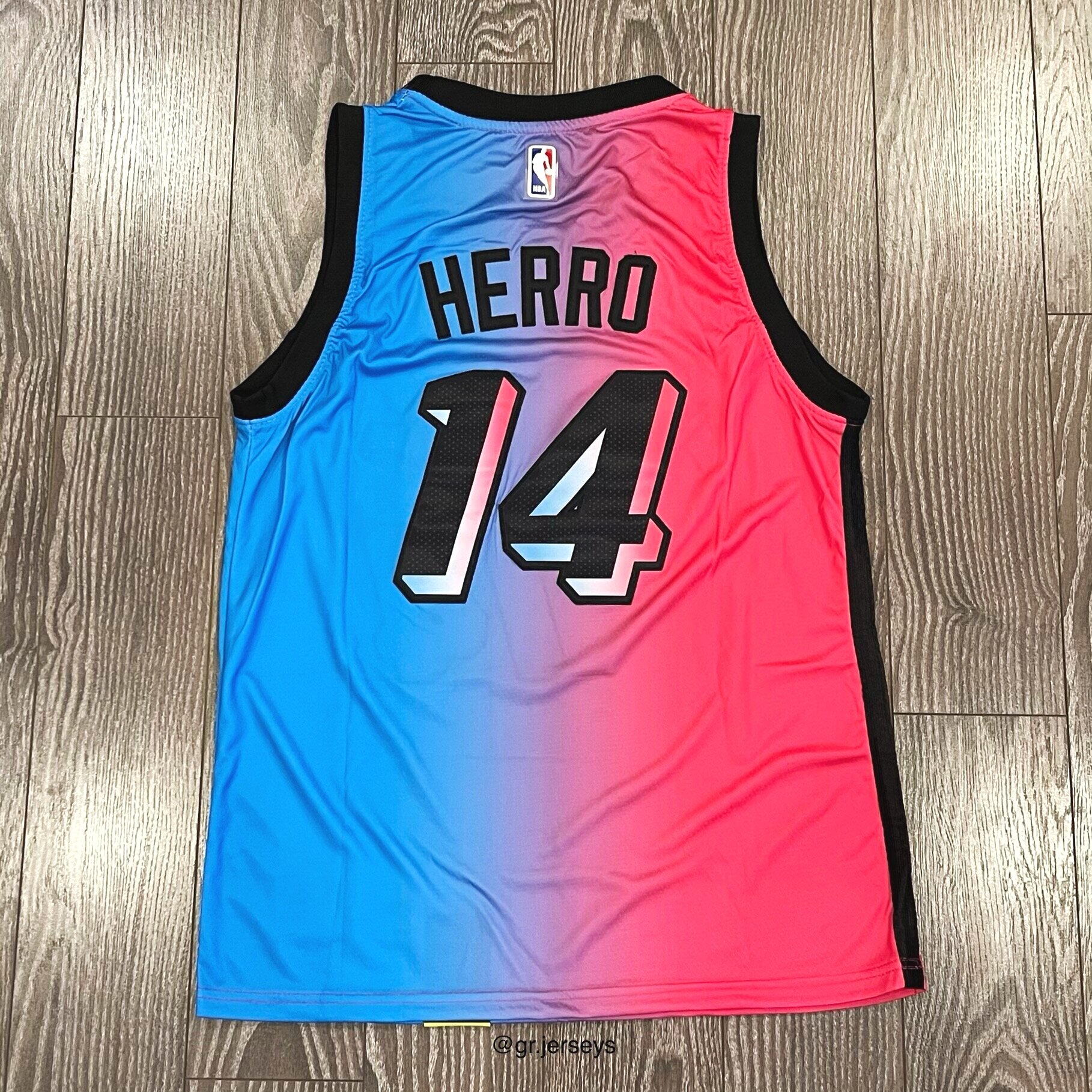 Tyler Herro #14 Miami Heat Vice Versa City Edition Jersey Pink Blue XXL