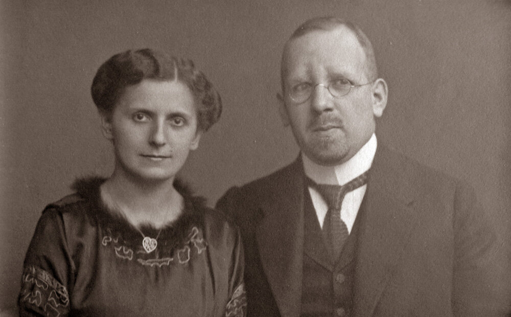 Paternal grandparents, Philipp and Emilie 1920