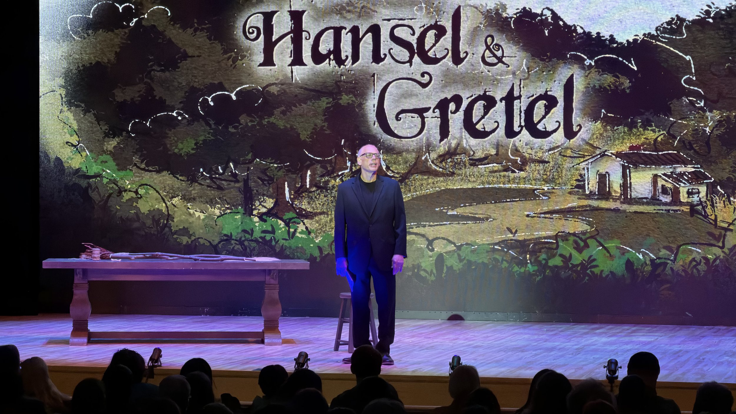 Inspirmedia provides large LED backdrop for UNL Opera