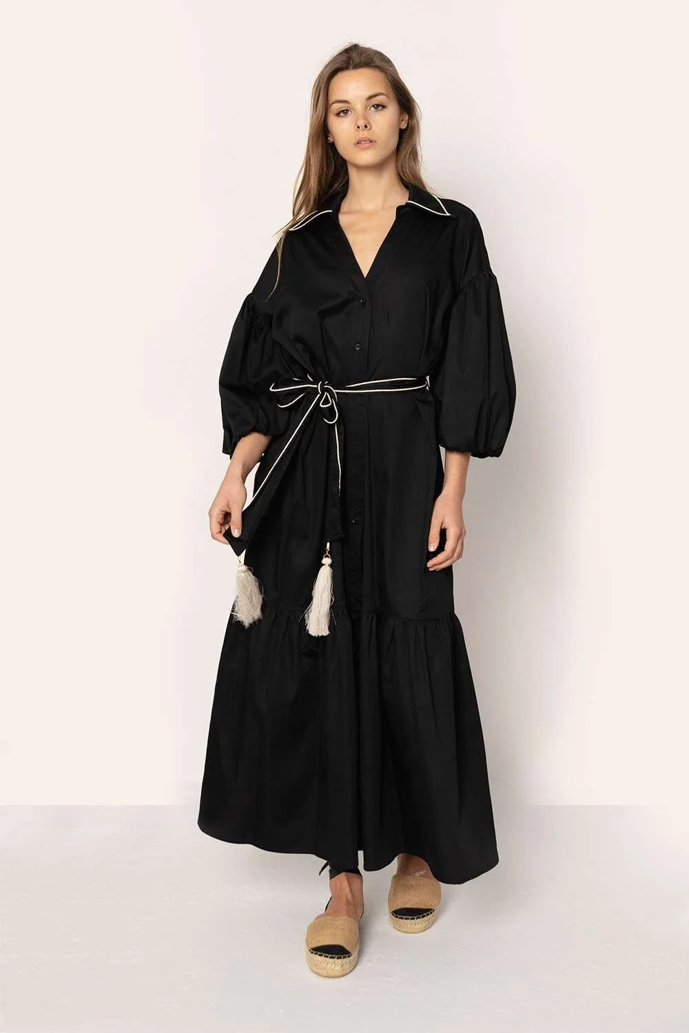 BLACK TASSLES.jpg