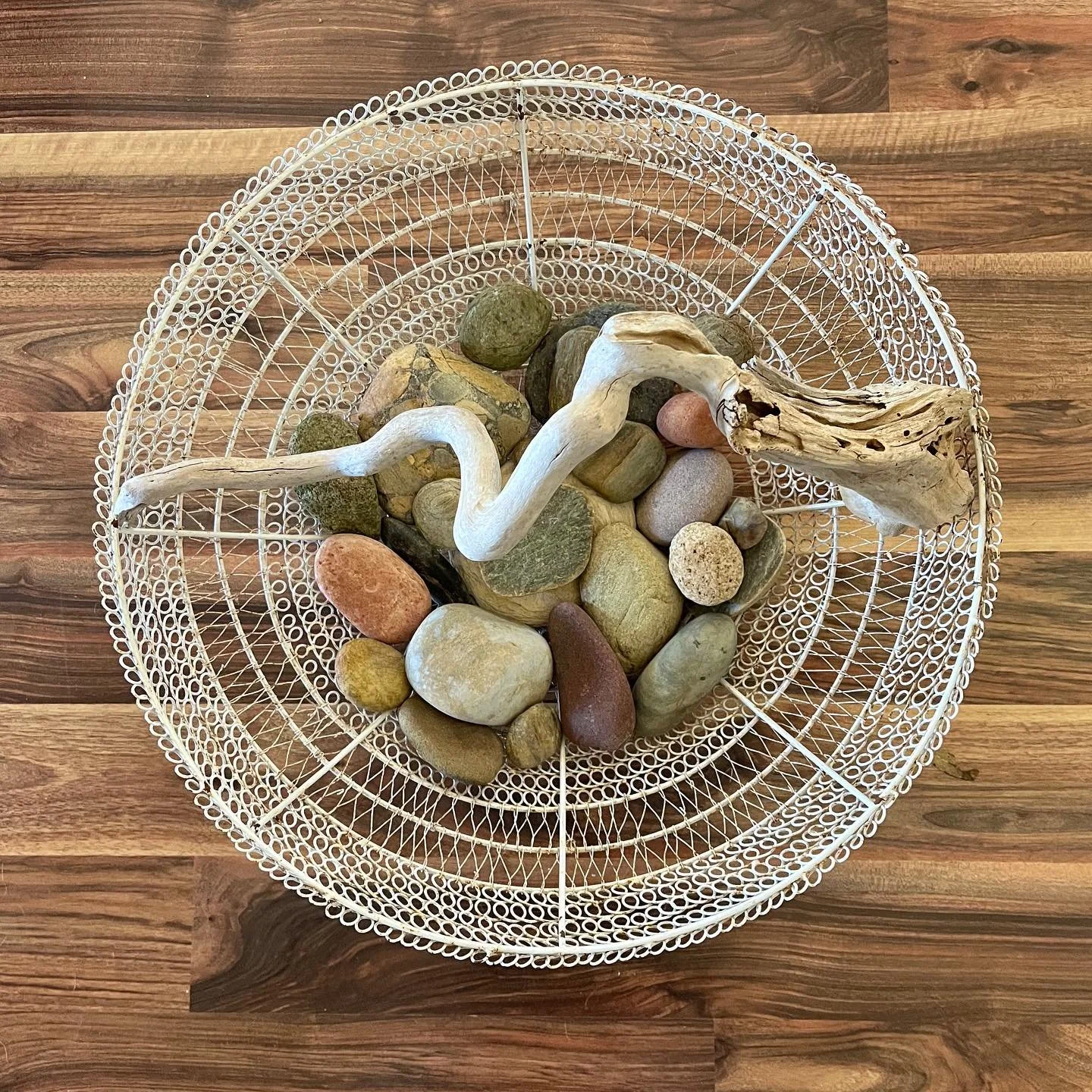 mementos ~ rocks gathering no moss, drifting wood and woven wire ~ a fanciful gathering of some weaving inspiration ~ until the ideas gather together and take flight. 

Thanks to Nicole @nicoledemestre for being my rock courier (all my rocks have now