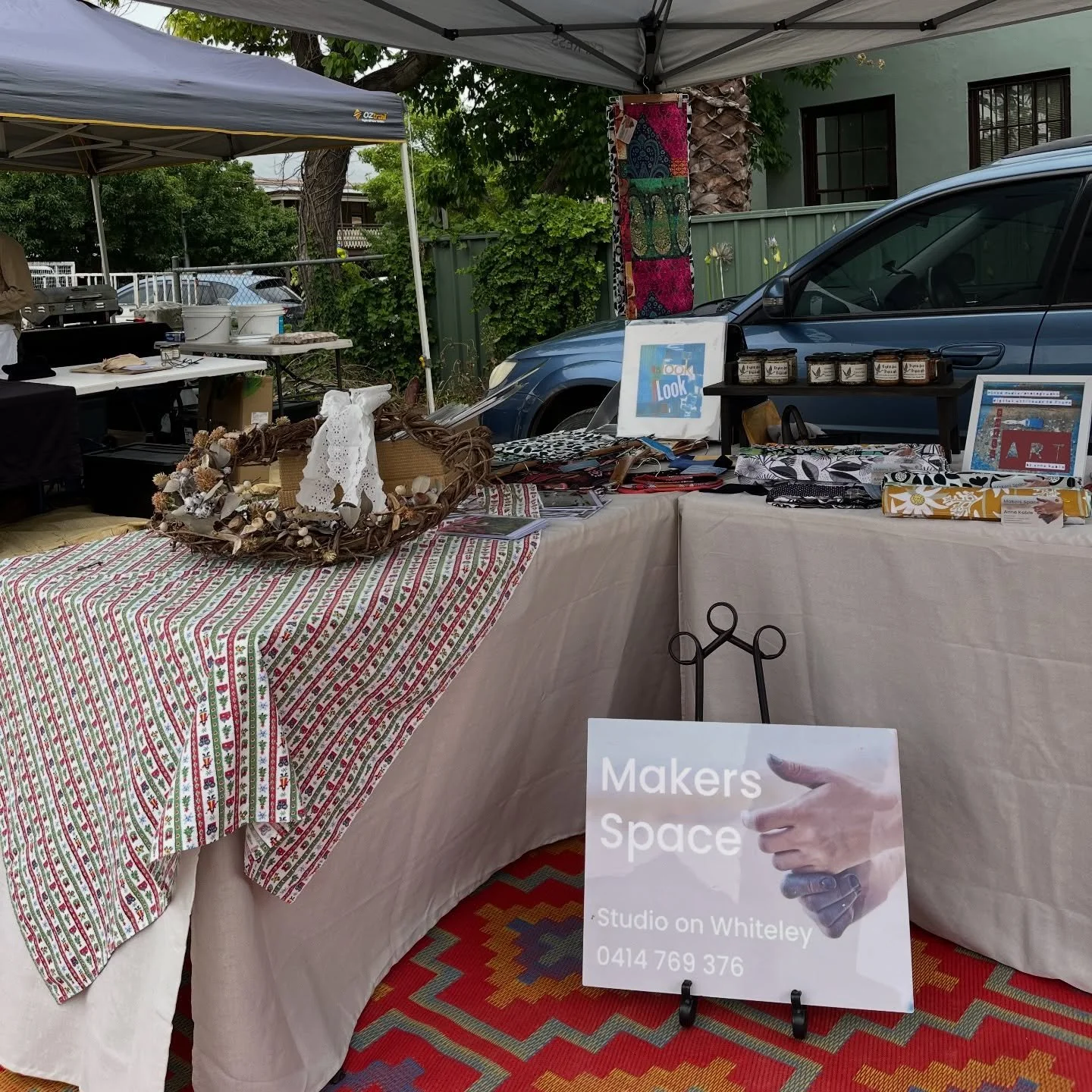 There are few brave stallholders who have stuck it out and are still here at Mudgee 2850 Market. The weather is a bit &lsquo;meh&rsquo; but we would love it if you came along to take a look and support local. @mudgee2850market #mudgee