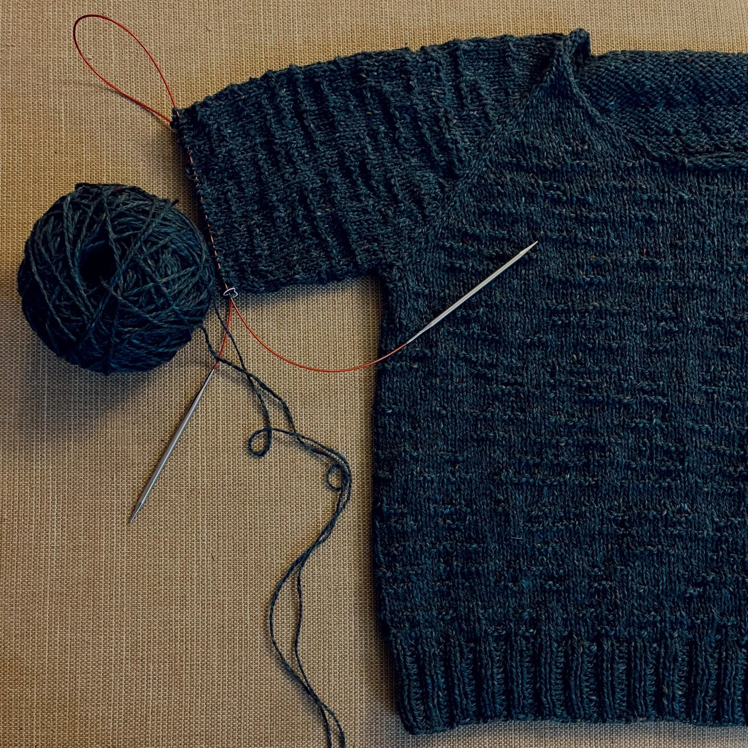 Me Made May 2026 | 7 ~ brought to you from Sleeve Island, where you&rsquo;ll find me over the next few weeks. This is my Wednesday work in progress ~ Purl Code Homebody sweater.

🧶 Dooish from @spinningyarnsweavingtales 

Pattern ~ a mashup of #purl