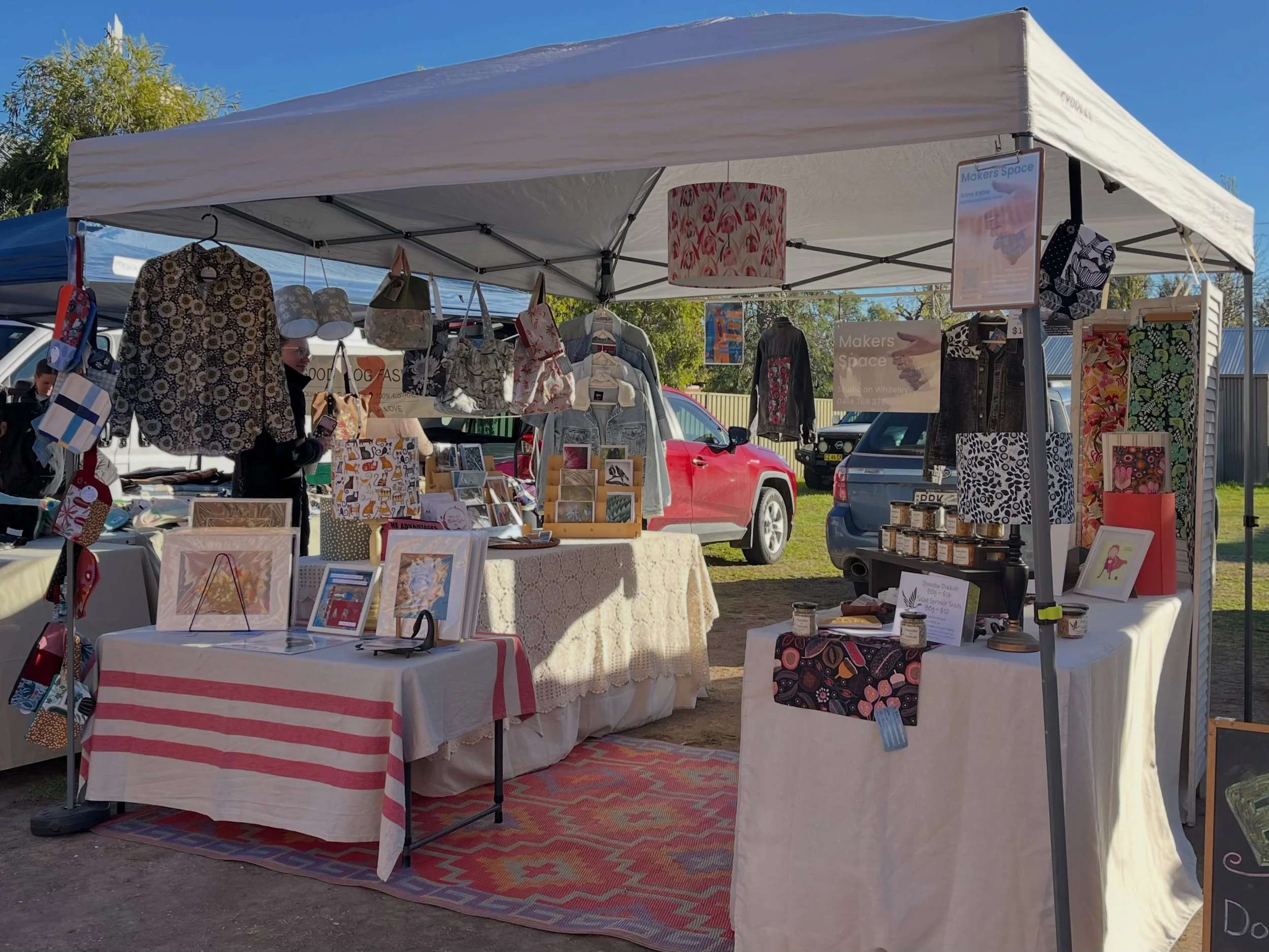 Today you&rsquo;ll find me @mudgee2850market until 12.30. 

Come along and choose something from our lovely handmade and artisan products to take home with you. 

Small ART ~ ready to frame mixed media, collage works and digital art

remarKableimages