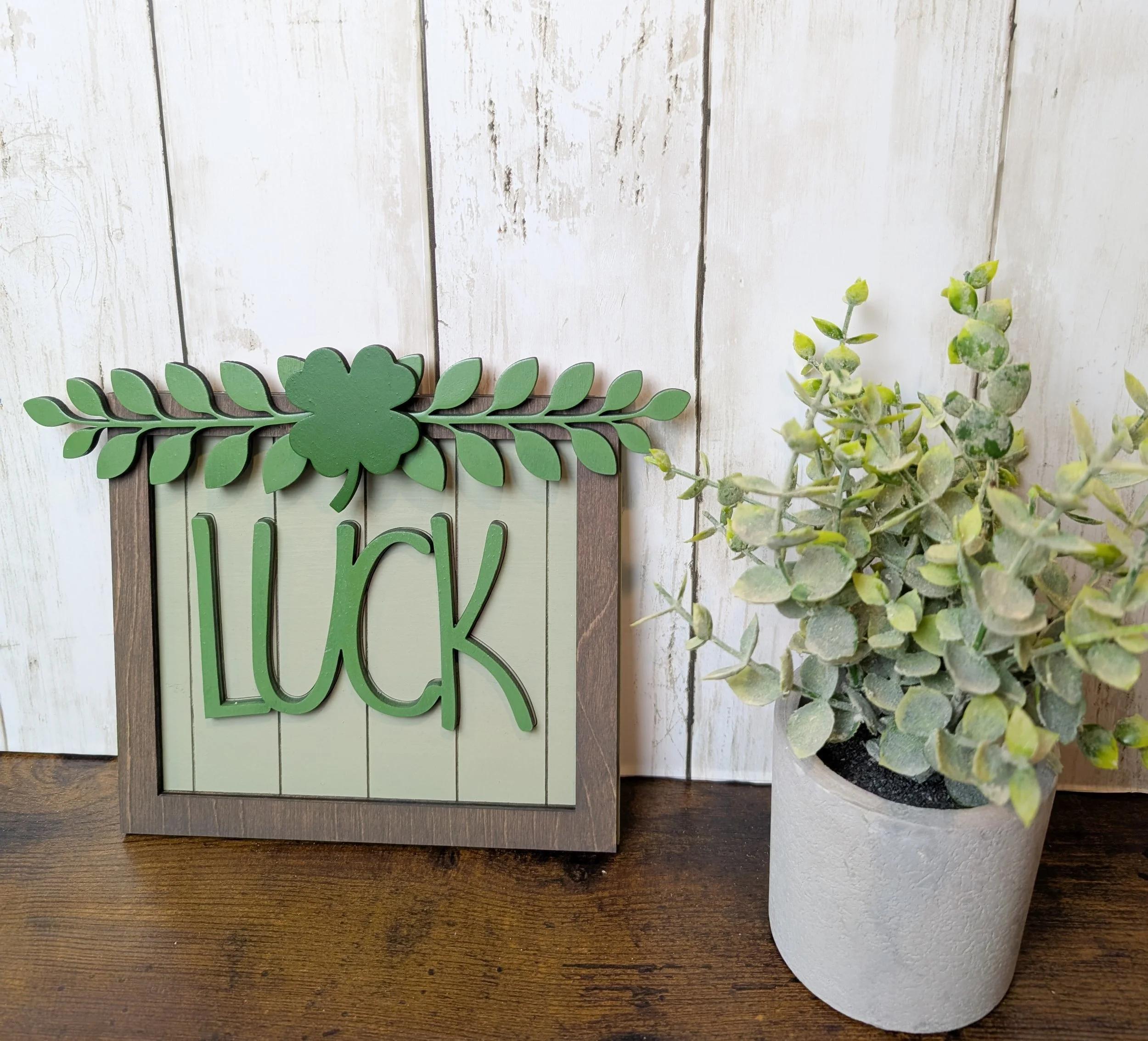 Luck Floral Board And Batten Farmhouse Sign Craft Kit