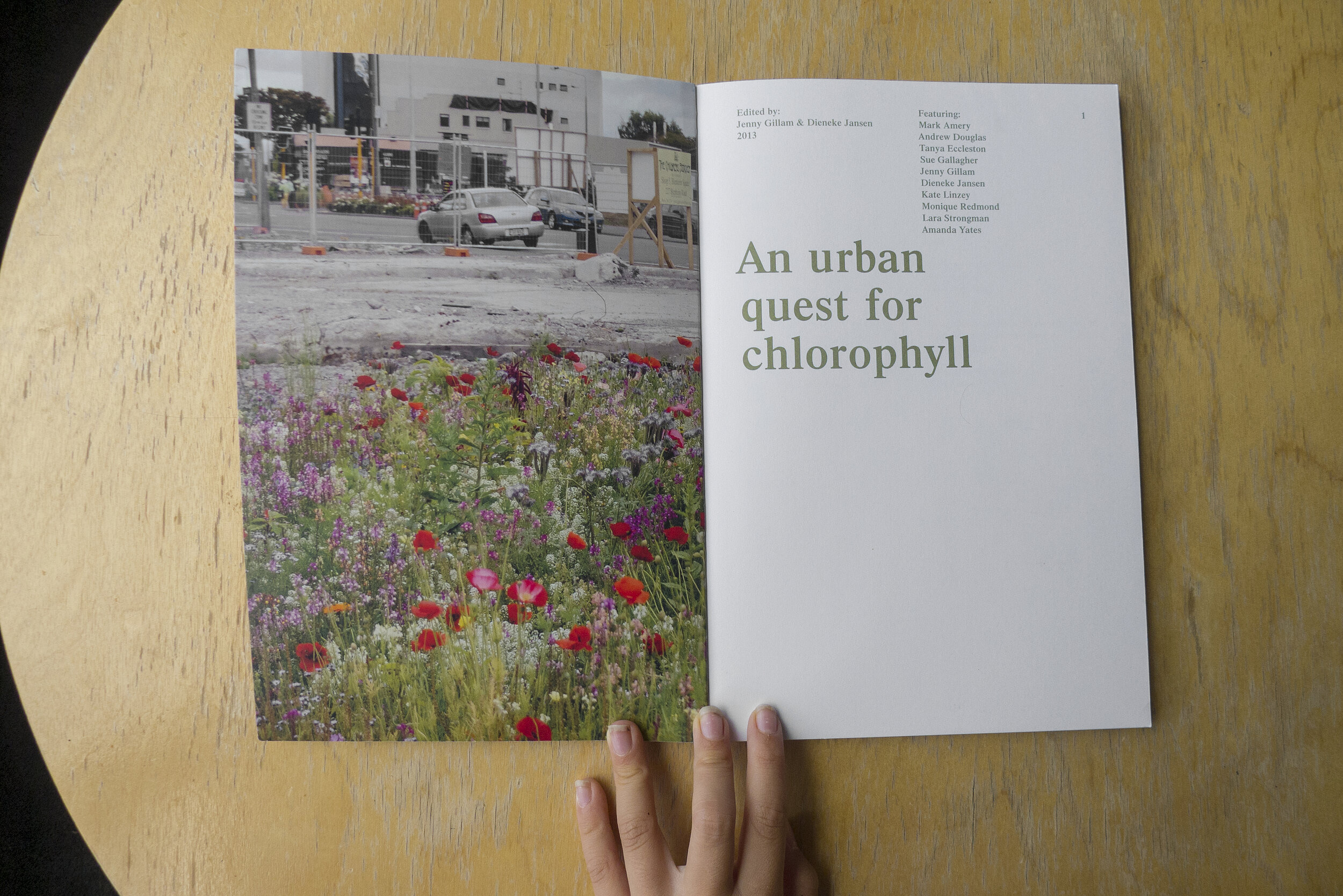 02 an urban quest cover verso.jpg