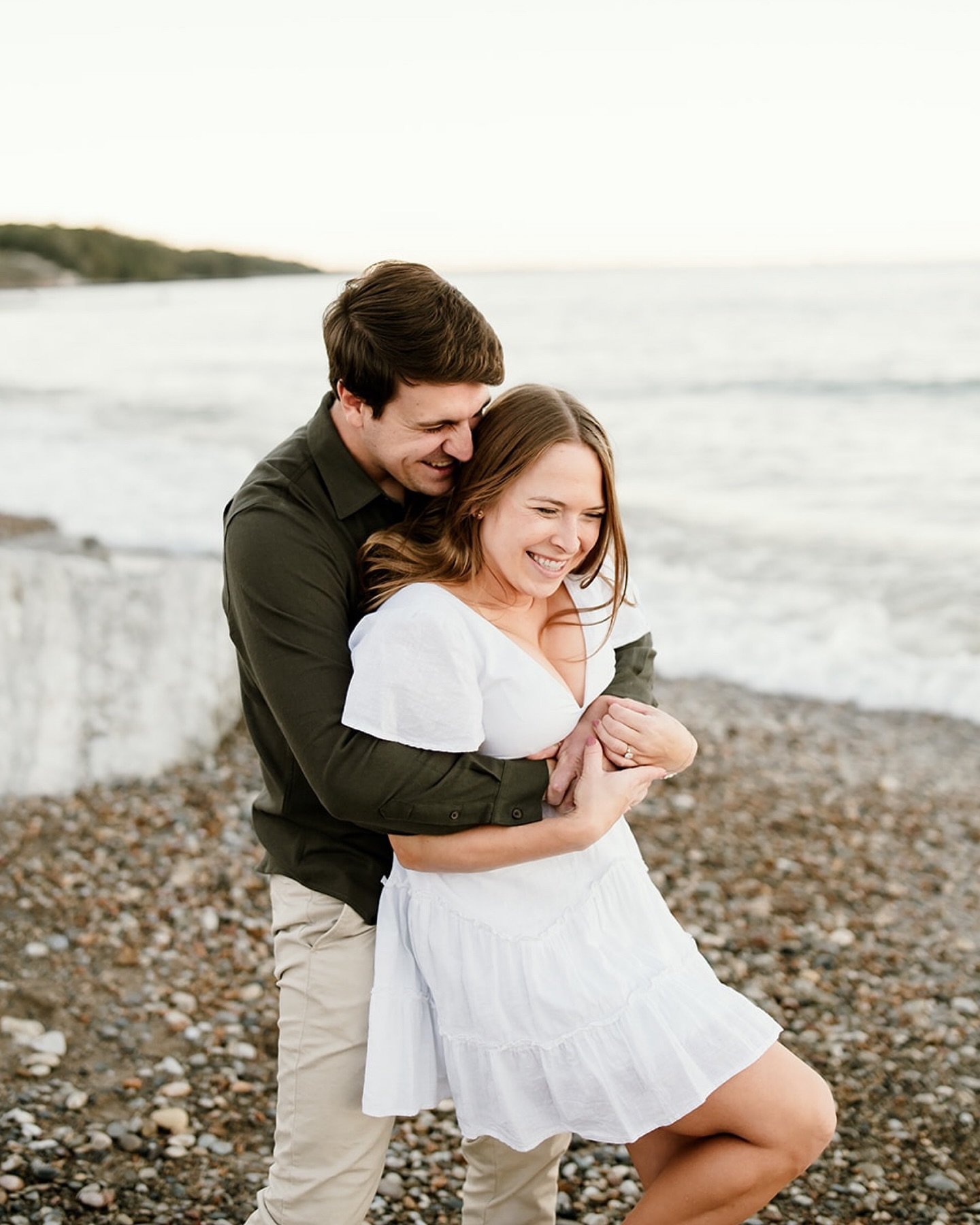 🤍🤍

#summerengagement #summerengagementsession #septemberengagement #midwestwedding #midwestweddingphotographer