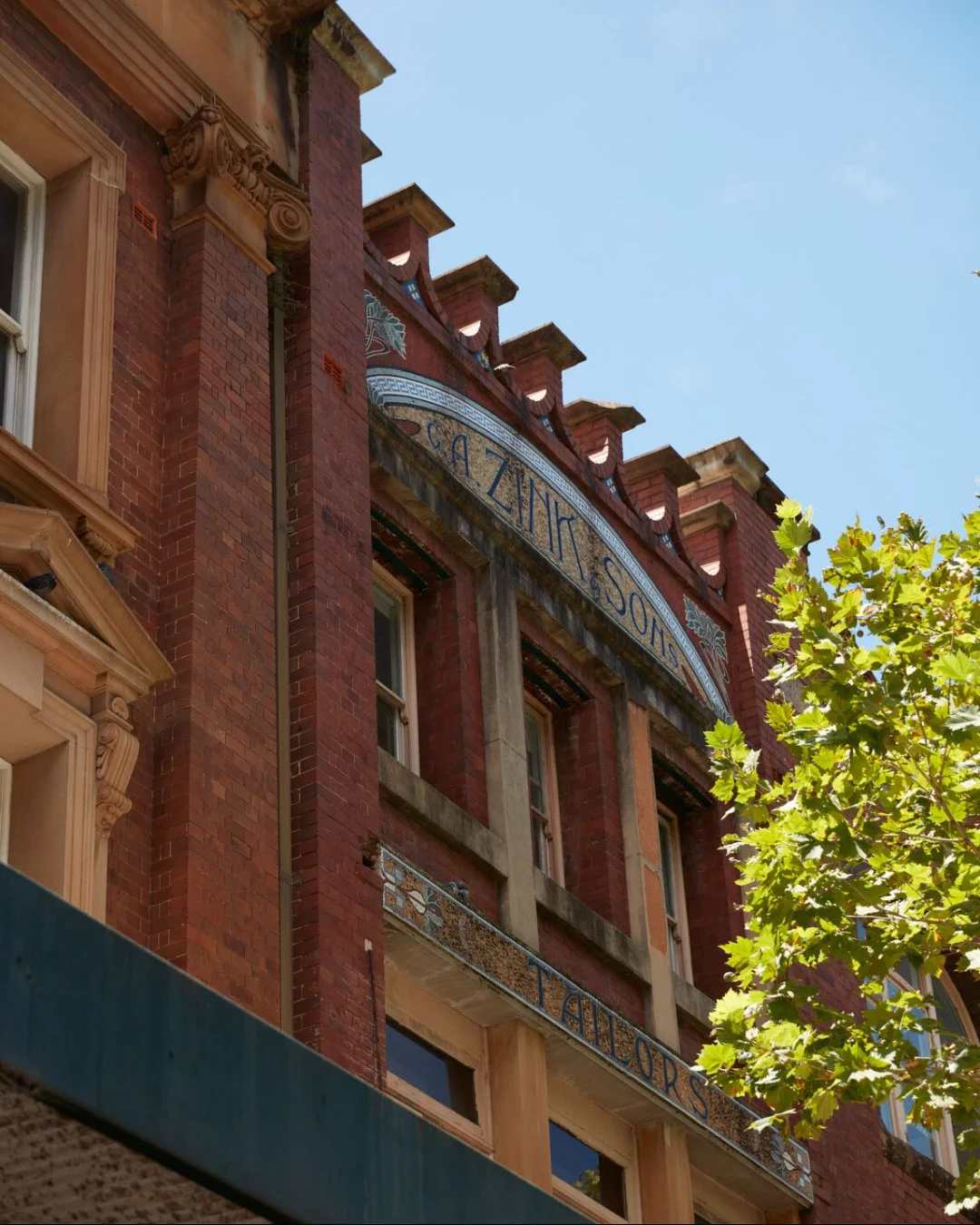 Craftsmanship lives in every detail, even the ones above the door.
Our hand-tiled Art Deco fa&ccedil;ade stands as a symbol of the tradition that continues to define Zink &amp; Sons 130 years on.

#SydneyTailor #BespokeTailoring #130Years #ArtDeco #H