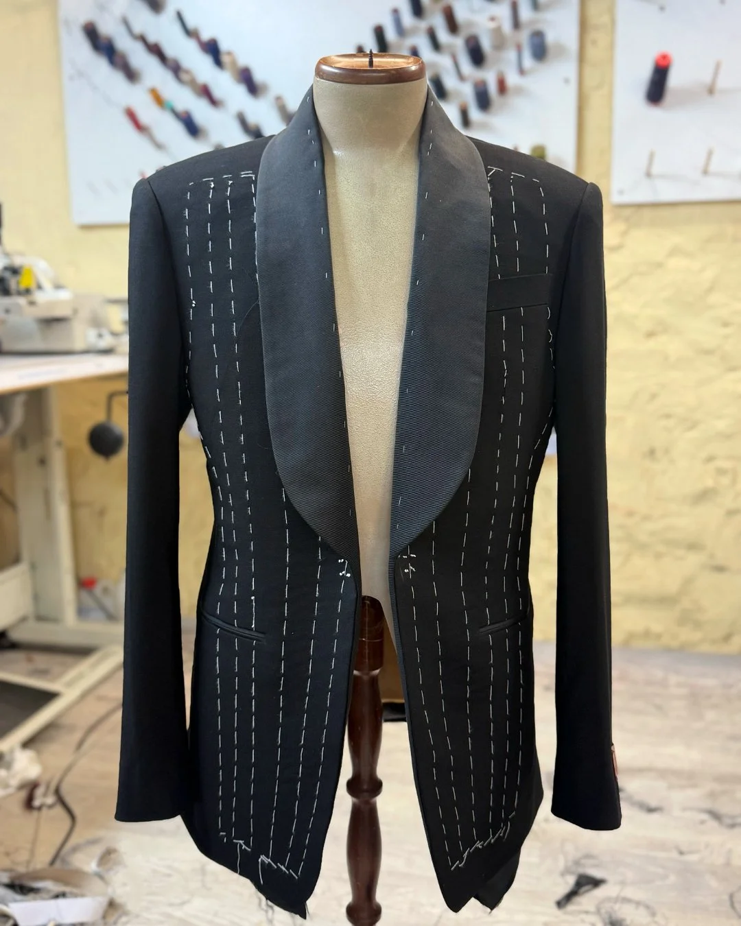 Almost ready for the final fitting, just buttonholes and buttons to come.

#TailorSydney #BespokeTailoring #SydneyTailor #MensStyle #BespokeSuit #Craftsmanship #ZinkandSons
