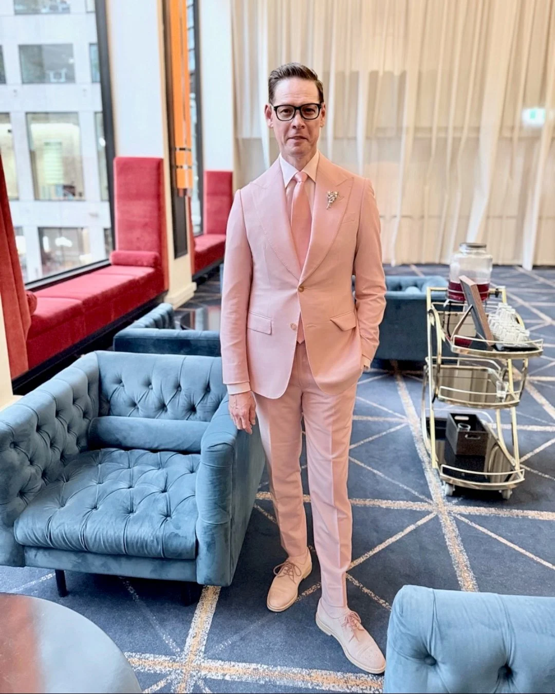 Zink &amp; Sons tailoring for Melbourne Cup Day. Pink @hollandandsherryapparel cloth and very wide lapels for standout style.

#SpringRacing #SydneyTailor #BespokeGent #MensStyle #MelbourneCup #RaceDayStyle #BespokeSuit #ZinkandSons