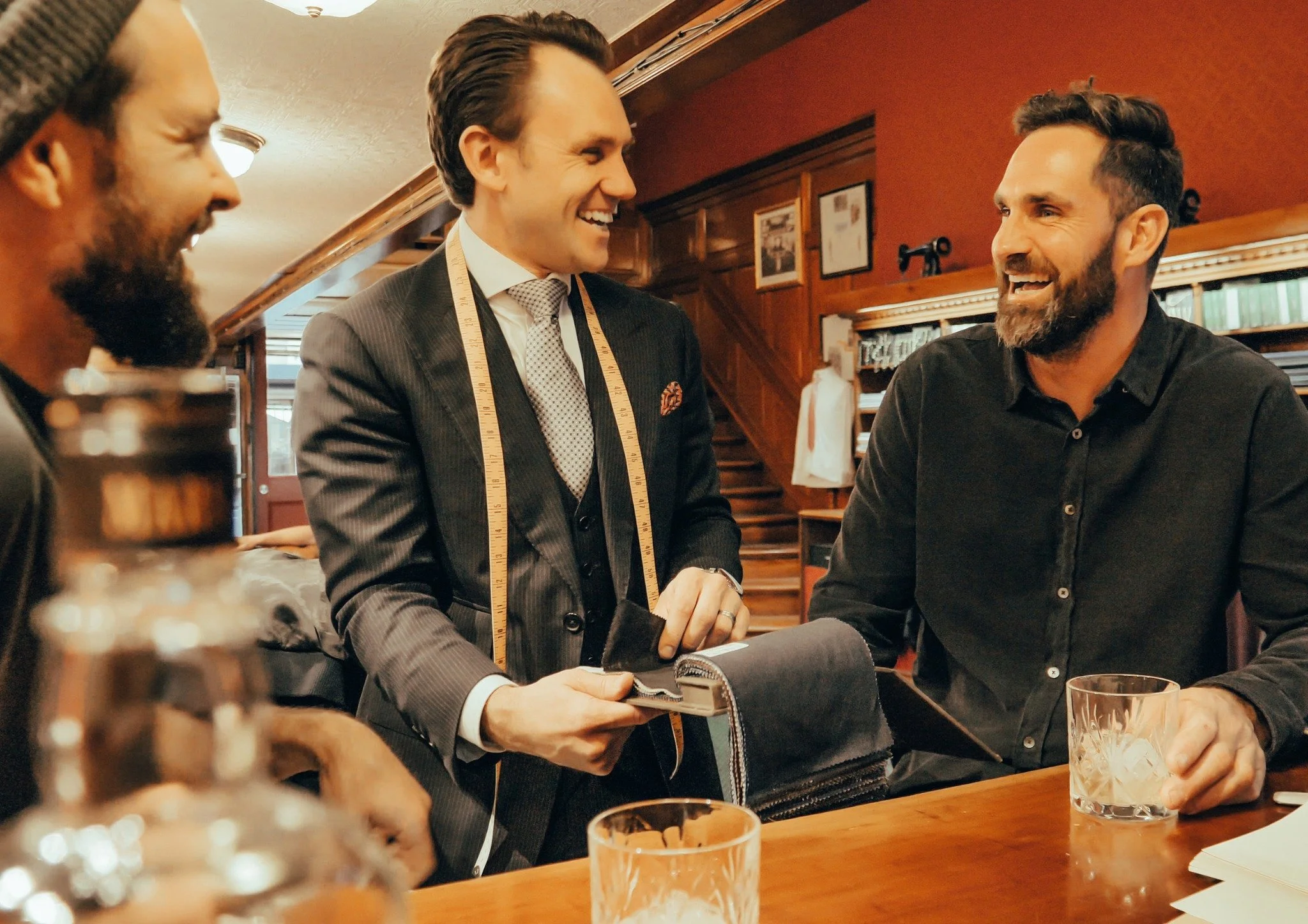 The bespoke groomsmen fitting experience.
Measurements, conversation, and a whisky shared along the way.
Book an appointment and meet us at 56 Oxford Street, Darlinghurst.

#TailorSydney #BespokeWedding #GroomsmenStyle #BespokeGroom #ZinkAndSons