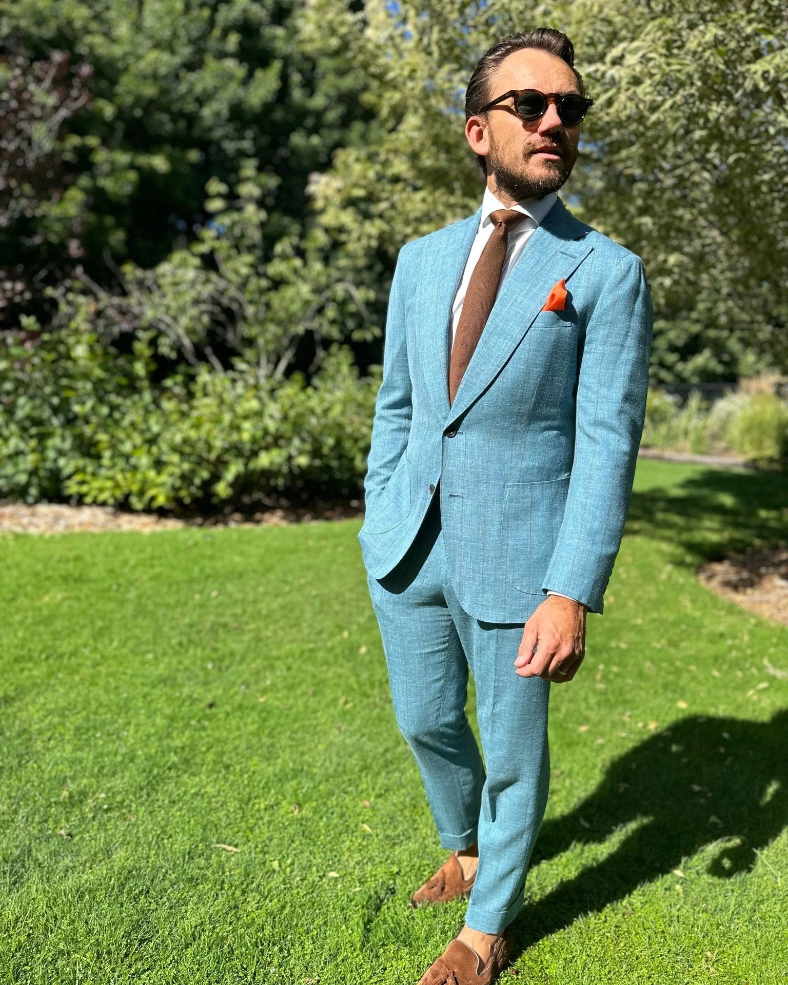 Daniel in a wool, linen and silk blend by @caccioppoli1920 
Unconstructed, no shoulder pad, and intentionally light for summer wear.
Relaxed tailoring with refinement built in.

#TailorSydney #BespokeTailoring #SummerTailoring #UnstructuredJacket #Zi