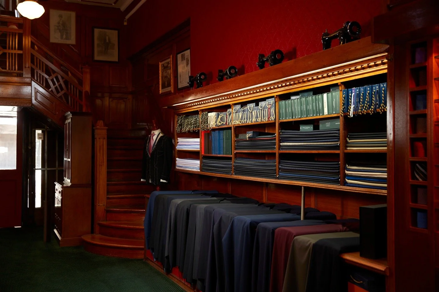 Where the craft of bespoke begins.
Cloth, character and craftsmanship on Oxford Street, Sydney.

#TailorSydney #BespokeTailorSydney #BespokeTailoring #OxfordStreetSydney #ZinkAndSons
