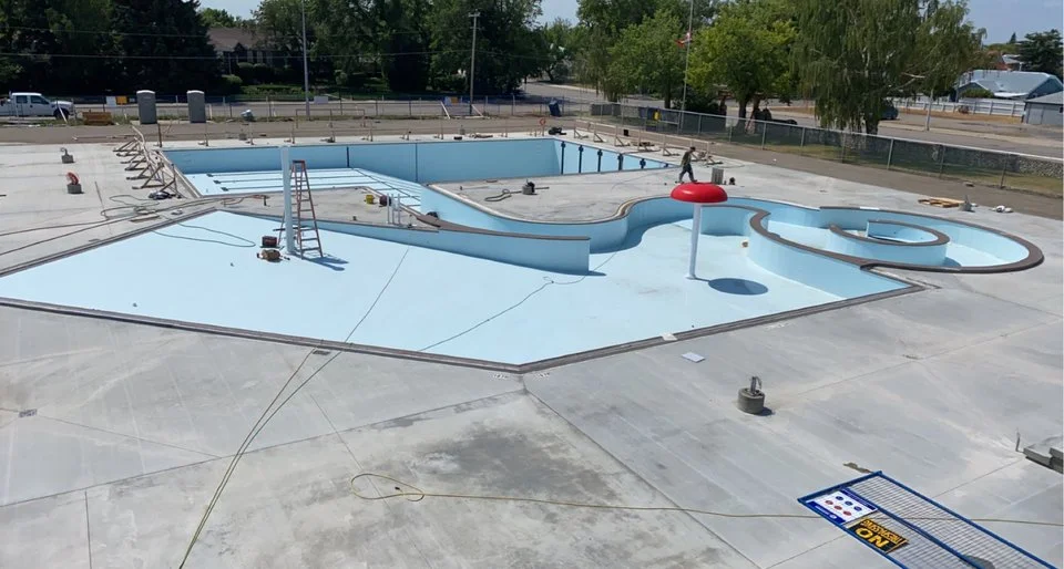 22 - FM Pool.jpg
