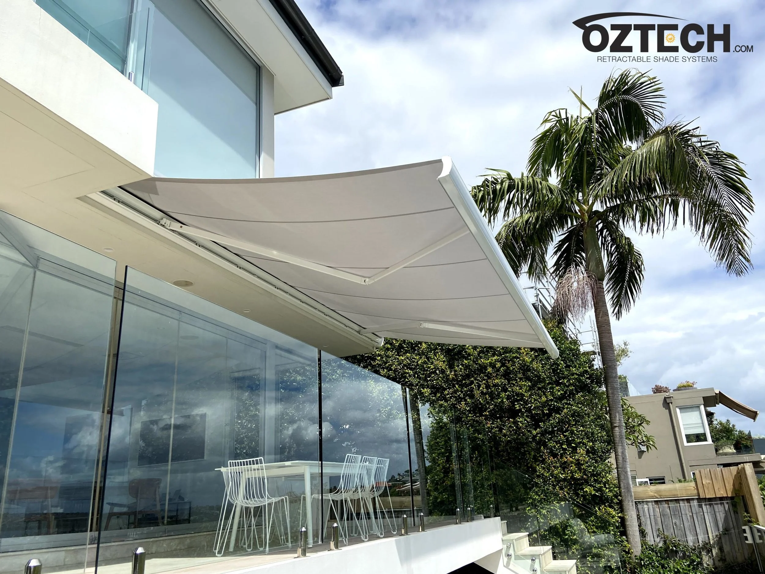 Family Kompakt Folding Arm Awning