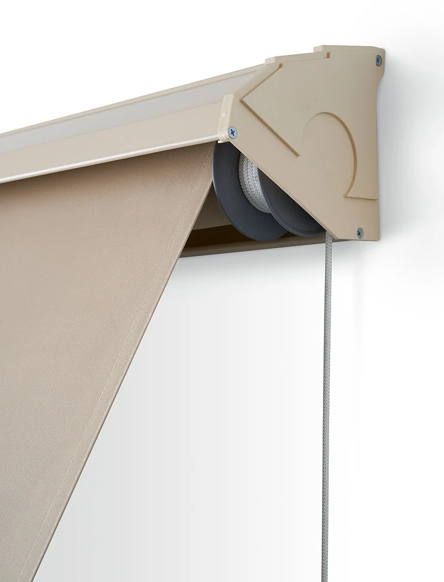 TWC_Straight_Drop_Awning_Gallery3_zoom.jpg