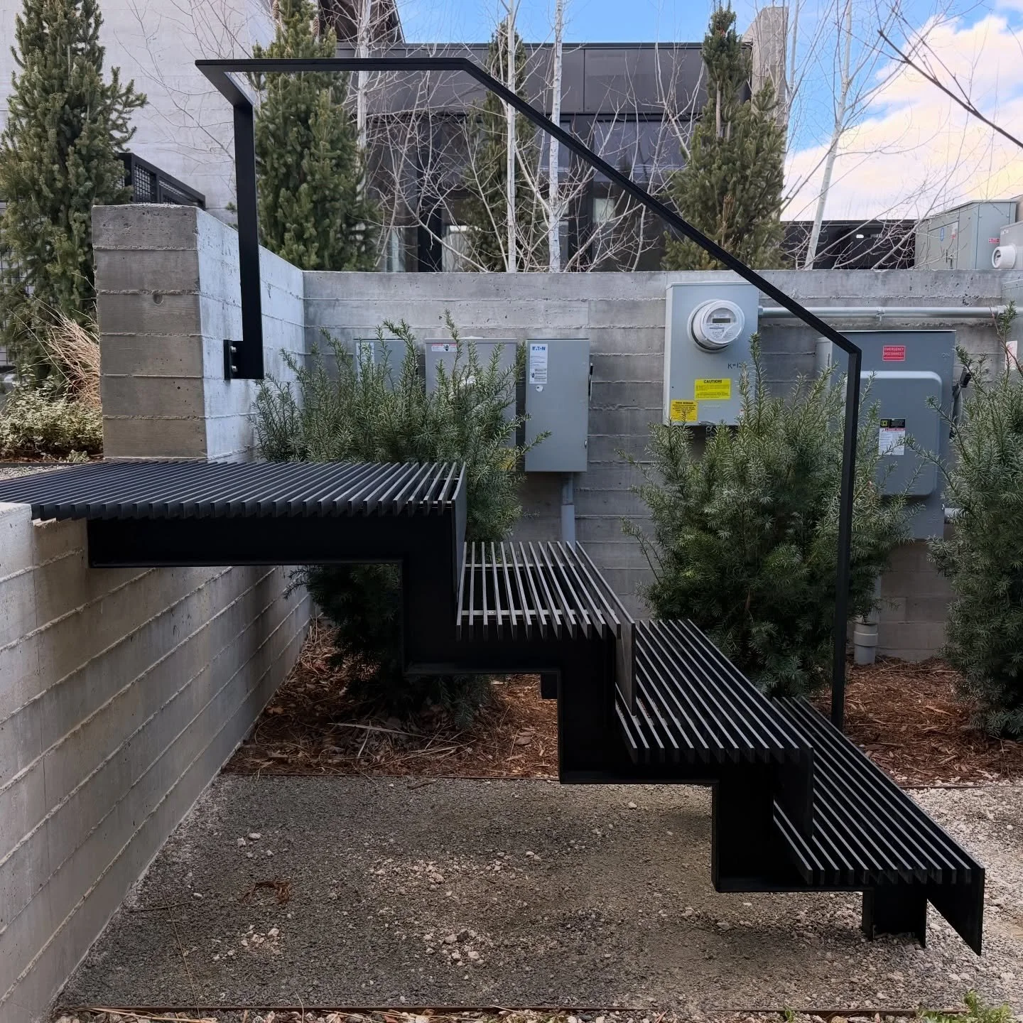 After months of fabrication while moving into a new shop and a plethora of problems to solve, this exterior metal project is done! Thankful for patient clients and a great partnership with @comeauxarchitects to finish off some of the final details on