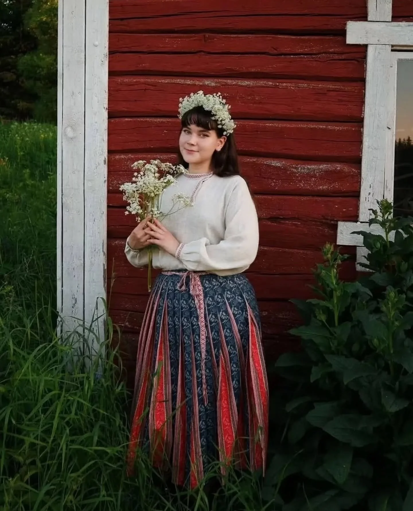 Happy Kalevala day/Finnish culture day 🇫🇮 🌱

I wanted to post these photos we took some summer ago during midsummer. I think these feel very Finnish to me. Midsummer is also the biggest celebration around here (and probably in other Nordics too)
I