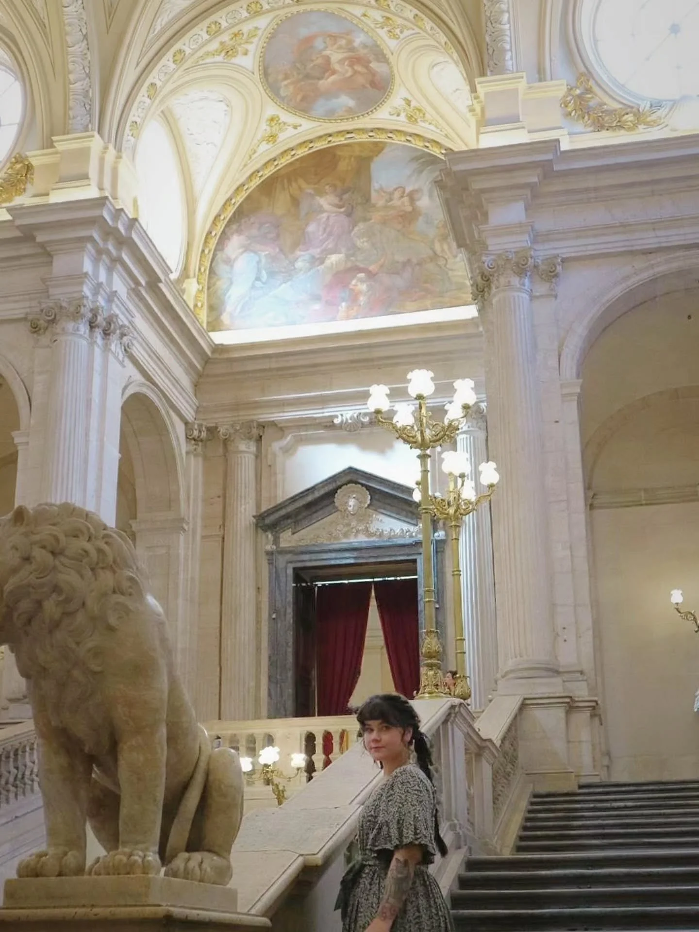 Arrived to Madrid on Tuesday! 
This is my first vacation since 2023 August. Yesterday we had a fun day walking around Madrid. We ate a lot of good food, saw beautiful art, and very old gold work embroidery and met a fun street artist who drew us. 
I 