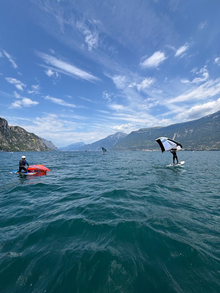 wingfoiling_gardasee.jpg