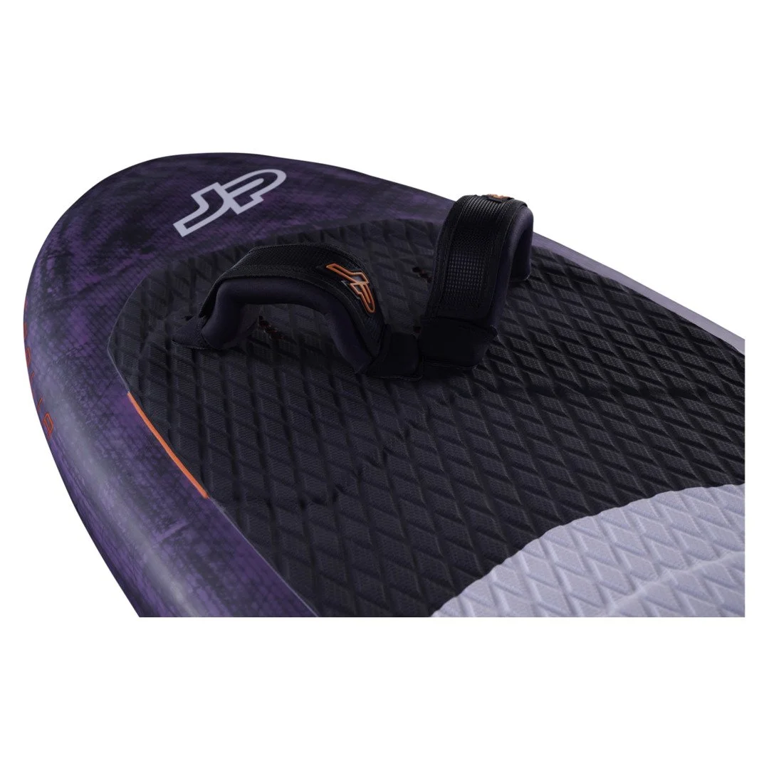 JP Australia F-Winger S-TEC Wingfoil Board – Detailansicht vordere Footstraps auf Deckpad