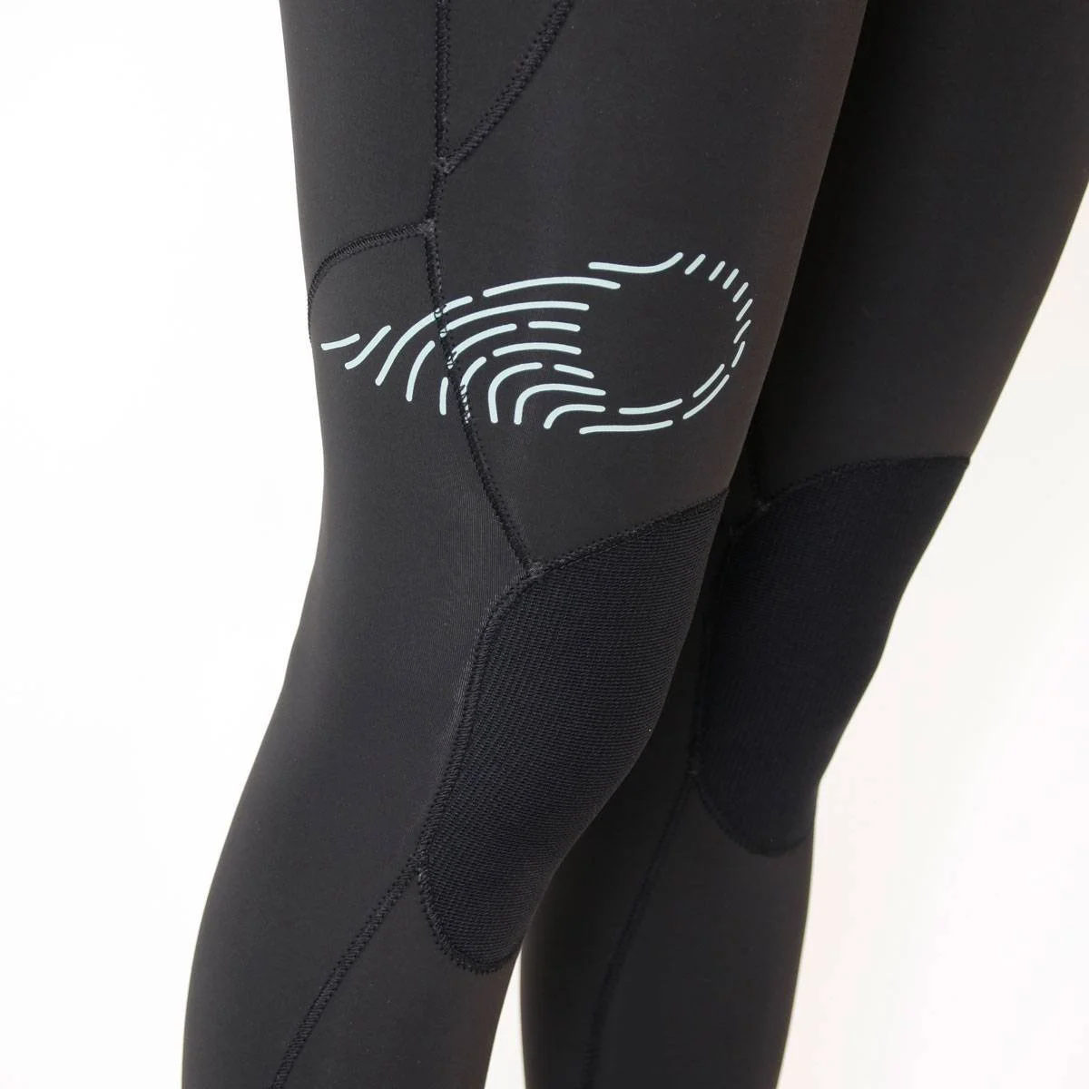S5-W-WETSUITS-DIVINE-BZ-BLACK-DETAIL-2.jpg