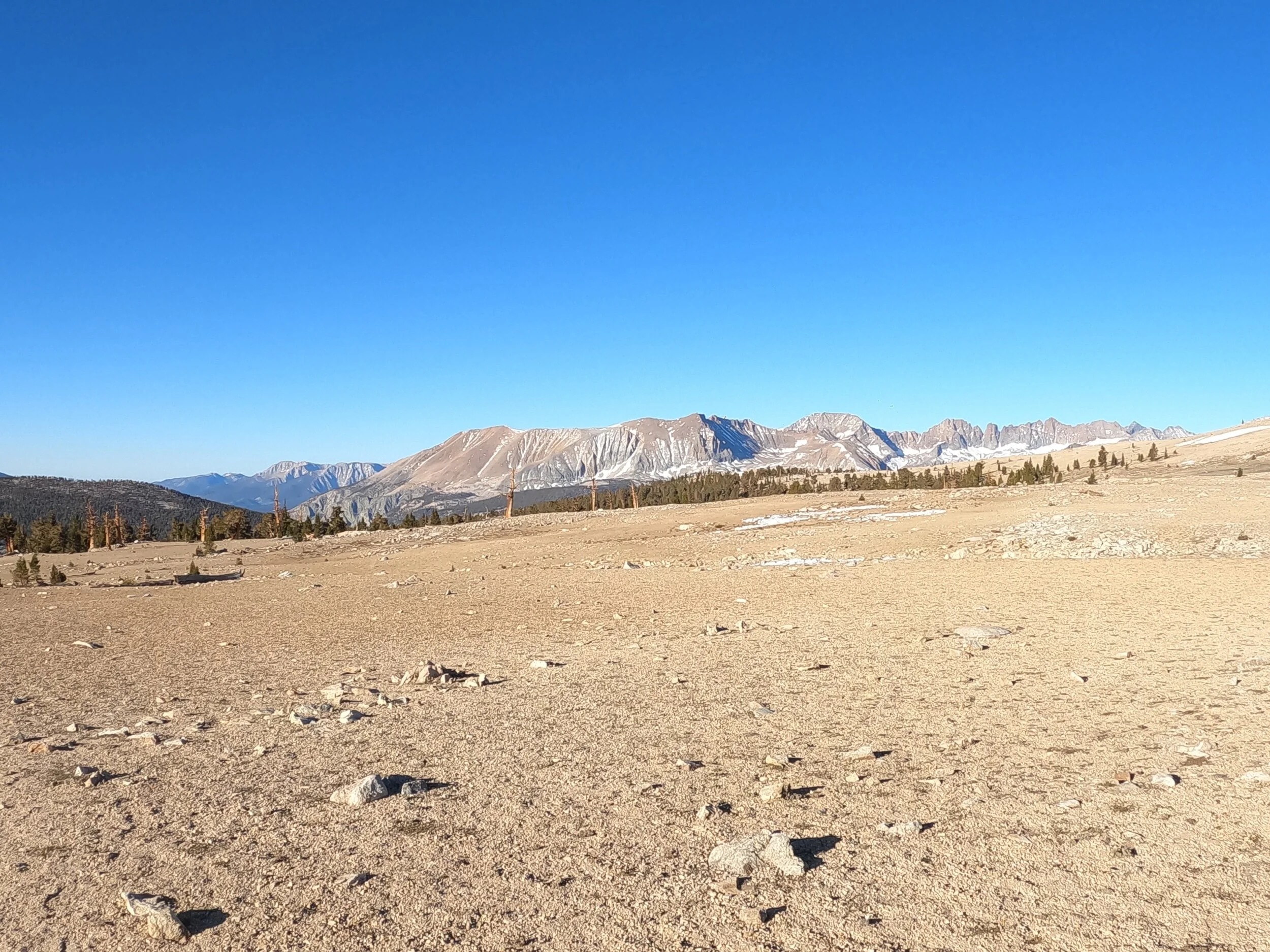 The final push to the pass was cold and steep, but I just pushed on and was greeted with some mind bending views at the top.