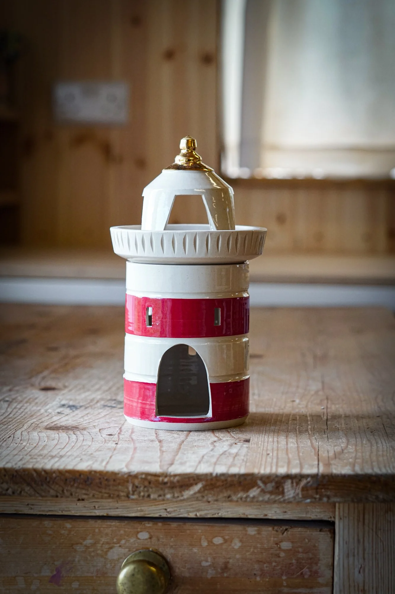 lighthouse-red-03.JPG