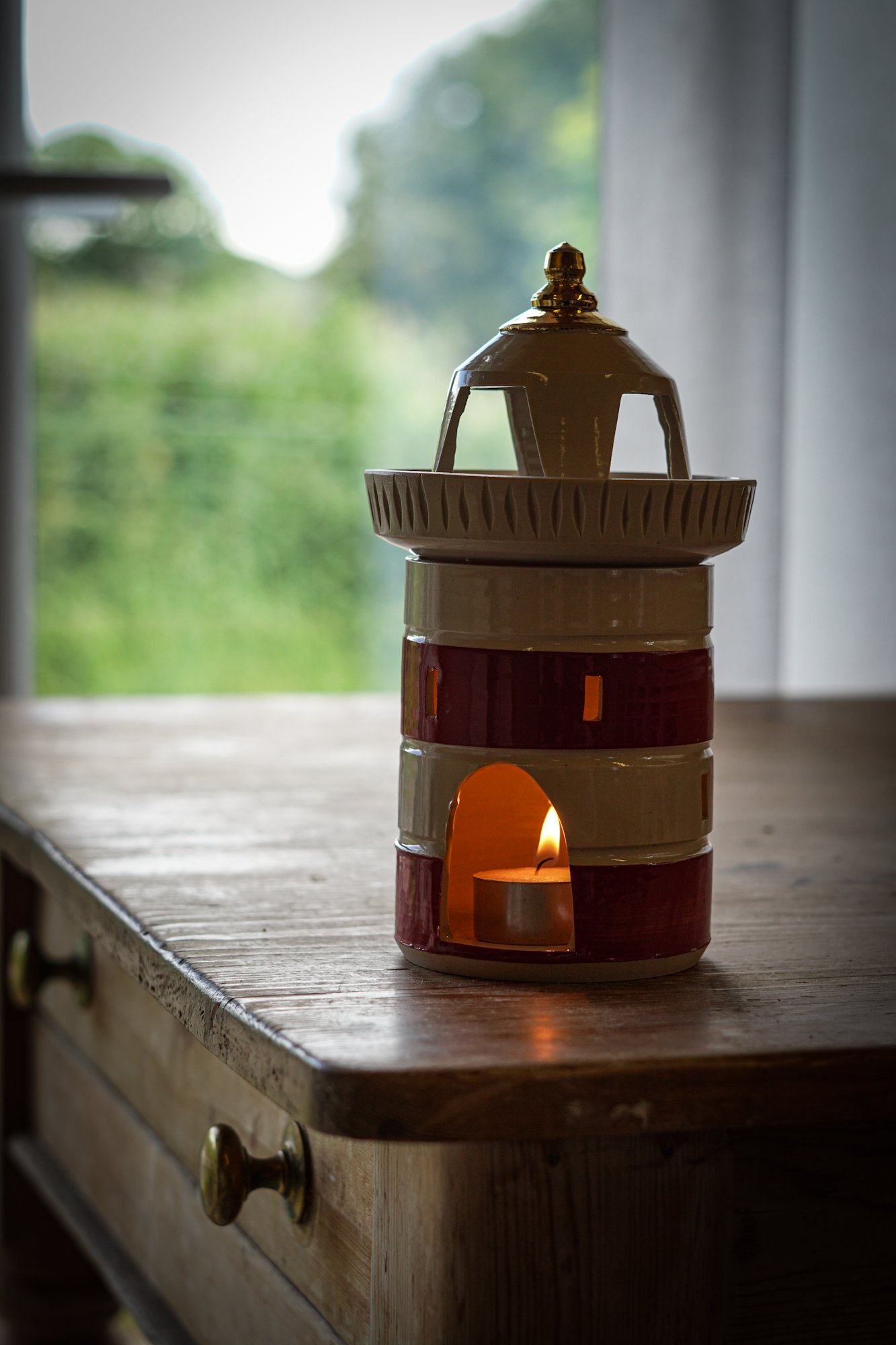 lighthouse-red-06.JPG