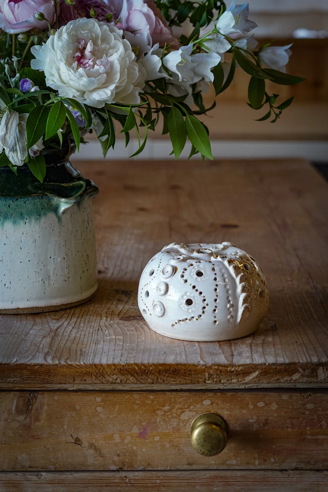 urchin white-05.JPG