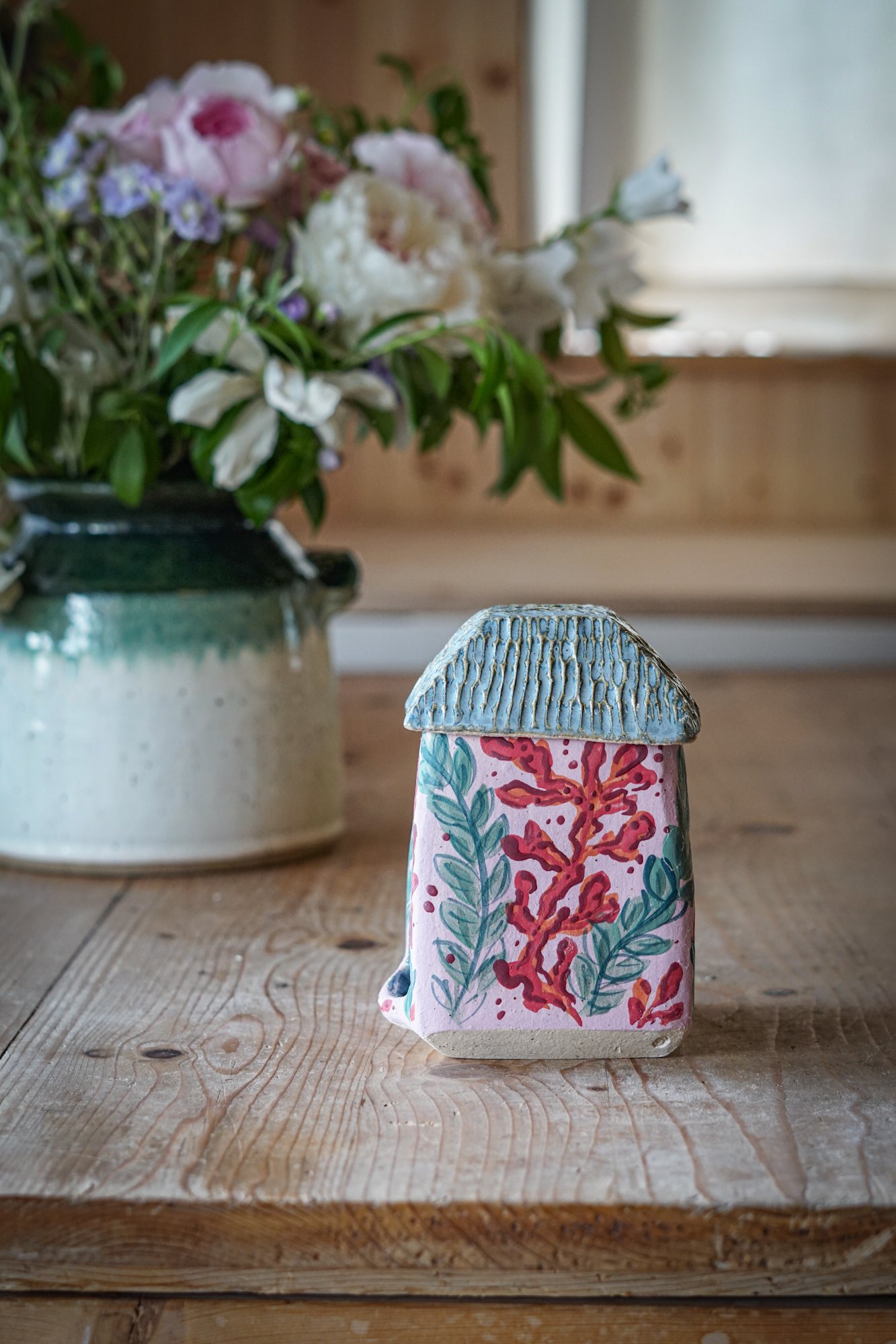 wax-cottage-coral-02.JPG