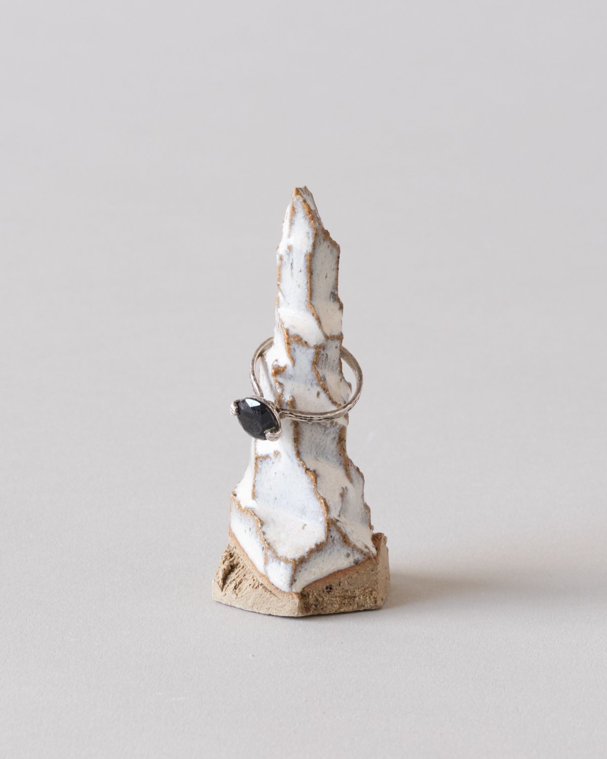 Blank_Earth_ring_holders-04.jpg