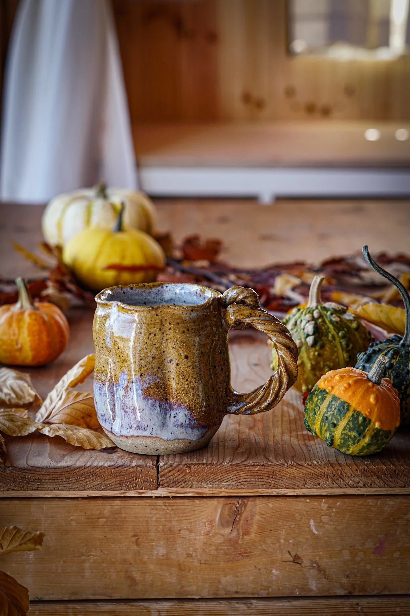 BlankEarth-pumpkin-mug-yellow-4.JPG