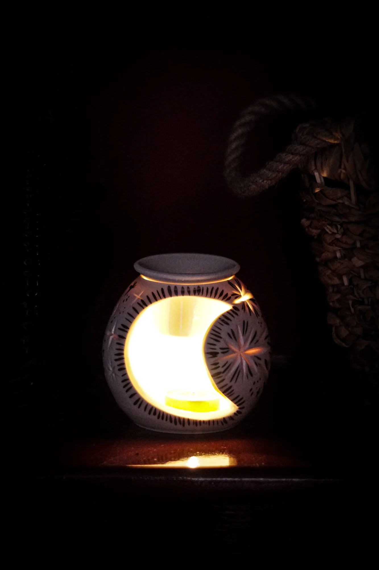 BlankEarth-moon-melter-moon-05.JPG
