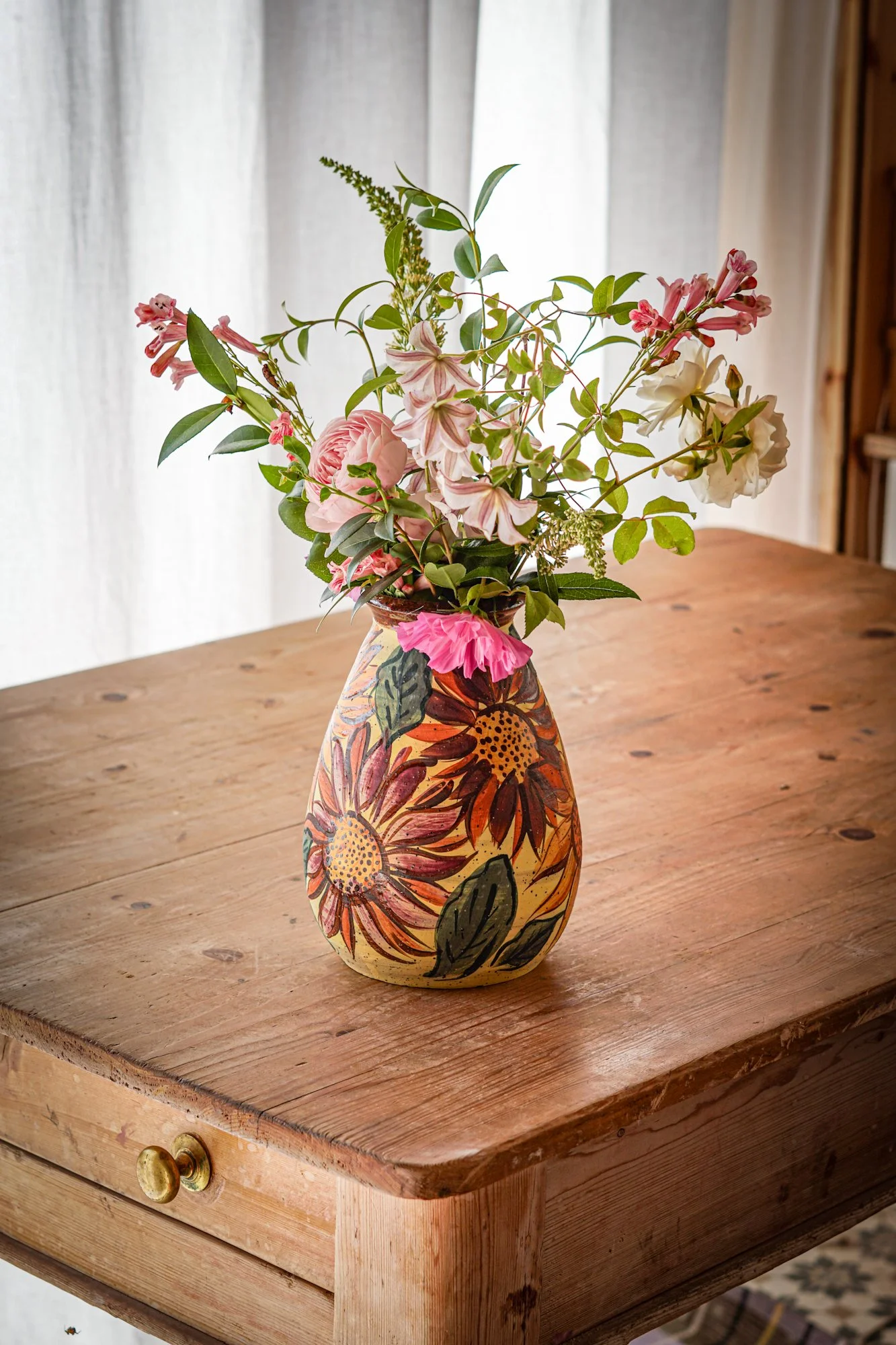 BlankEarth-vase-sunflower-10.JPG