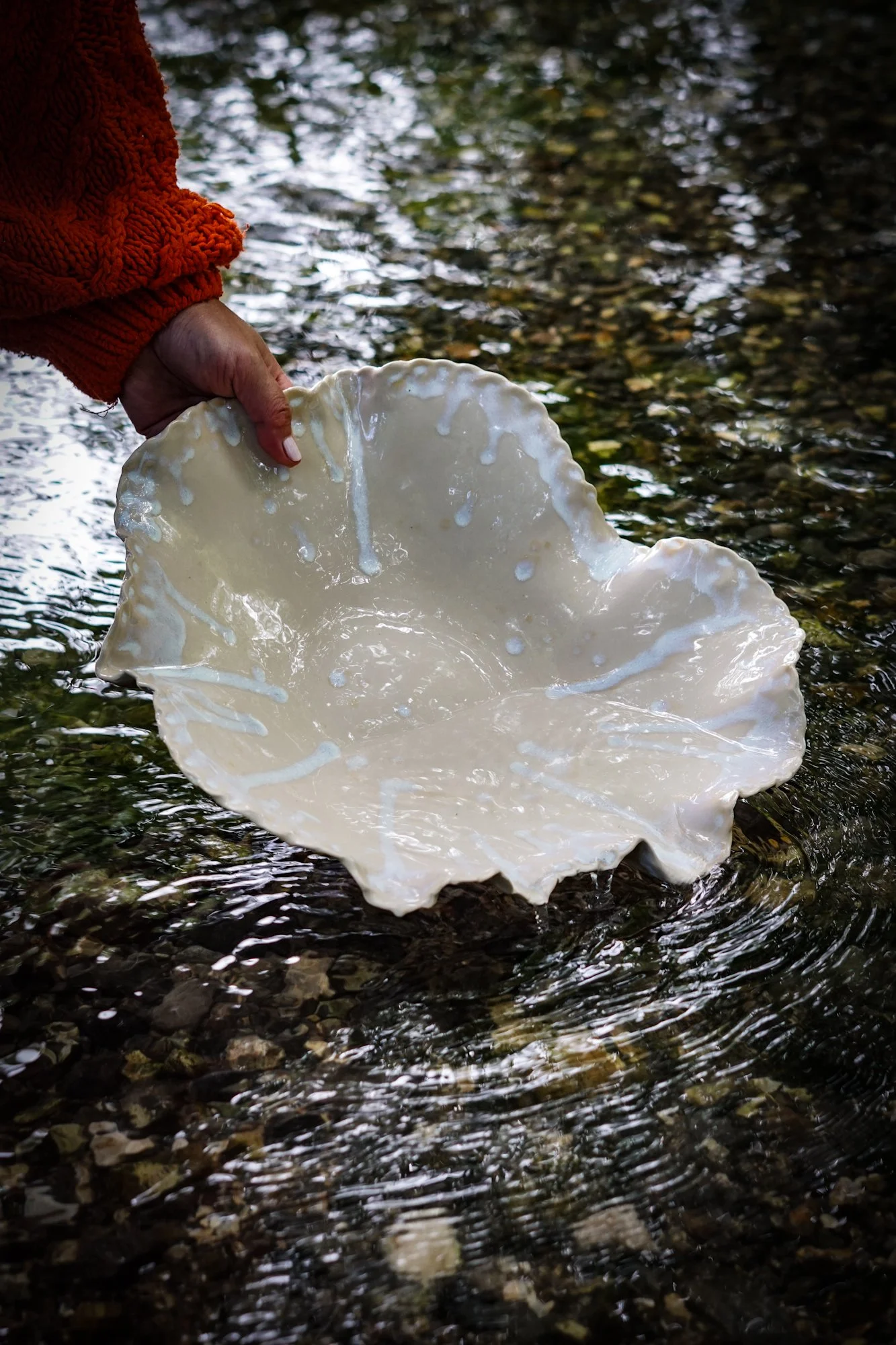 [SECONDS] Large Wave Dish - Shell