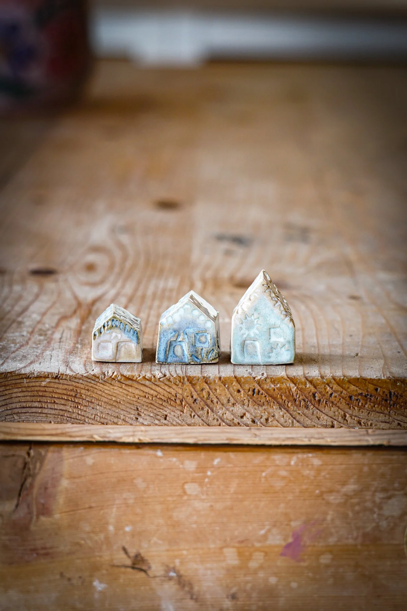 BlankEarth-mini-cottage-lightblue-5.JPG