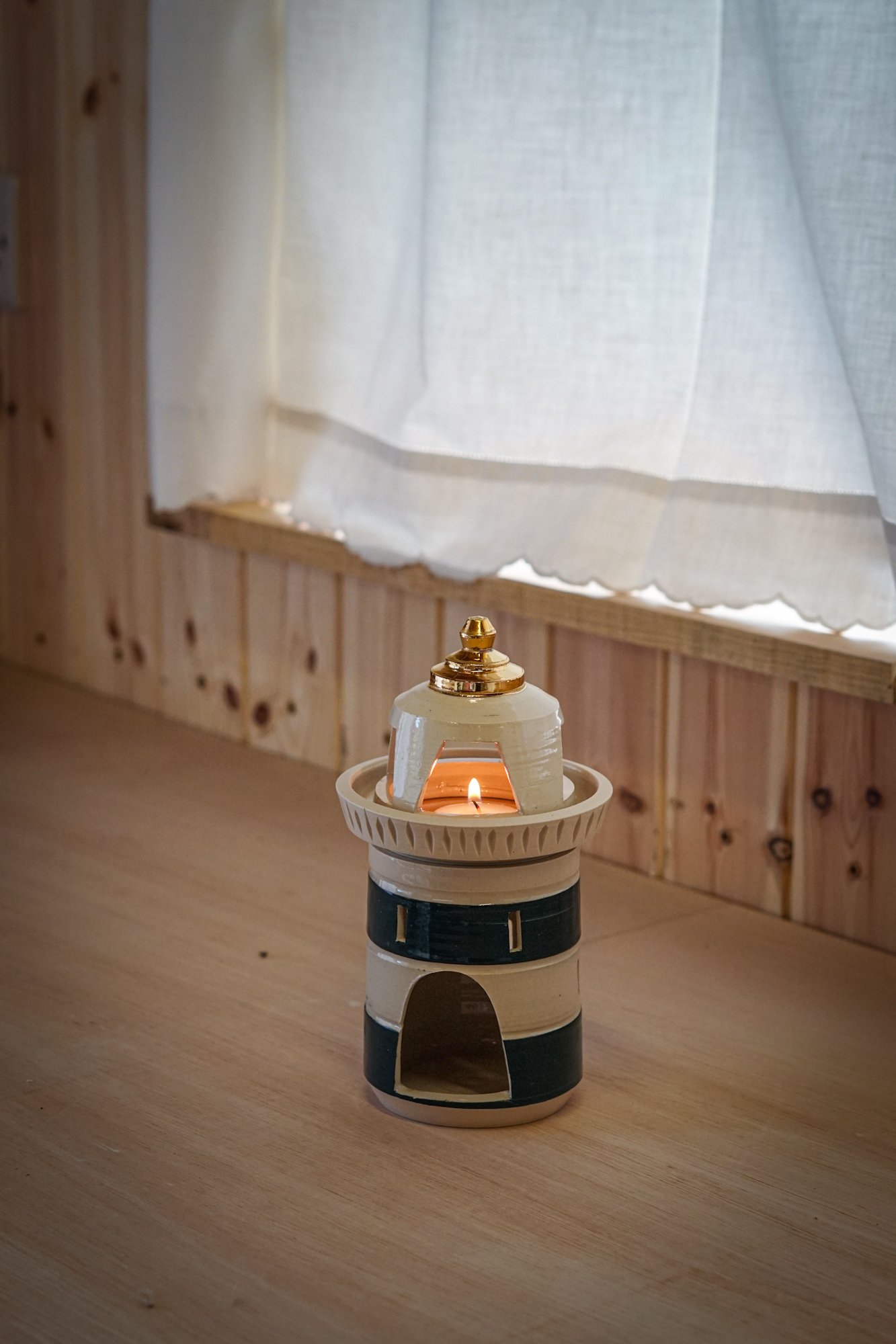 lighthouse-green-04.JPG