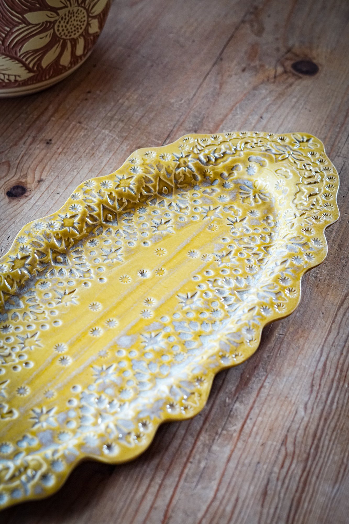 BlankEarth-CelestialPlatter-yellow-03.JPG