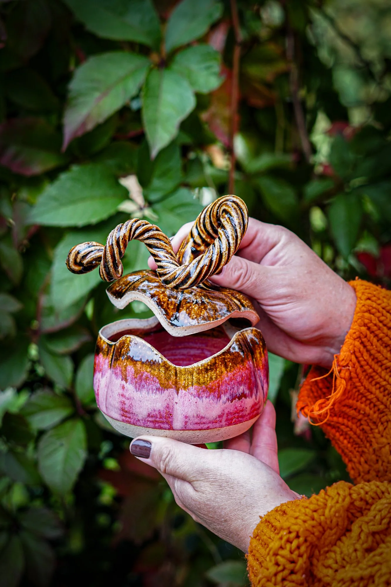 BlankEarth-pumpkin-jar-pink-1.JPG