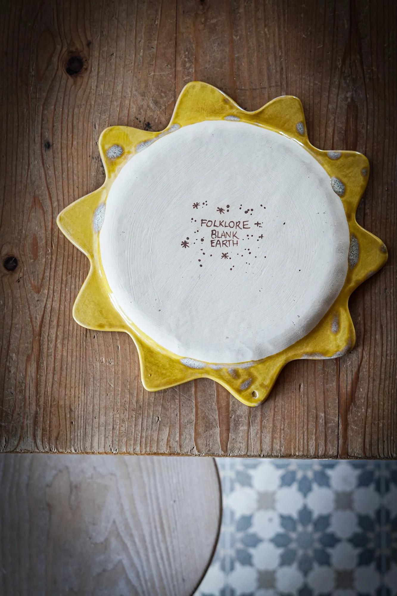 BlankEarth-CelestialPlate-yellow-3.JPG