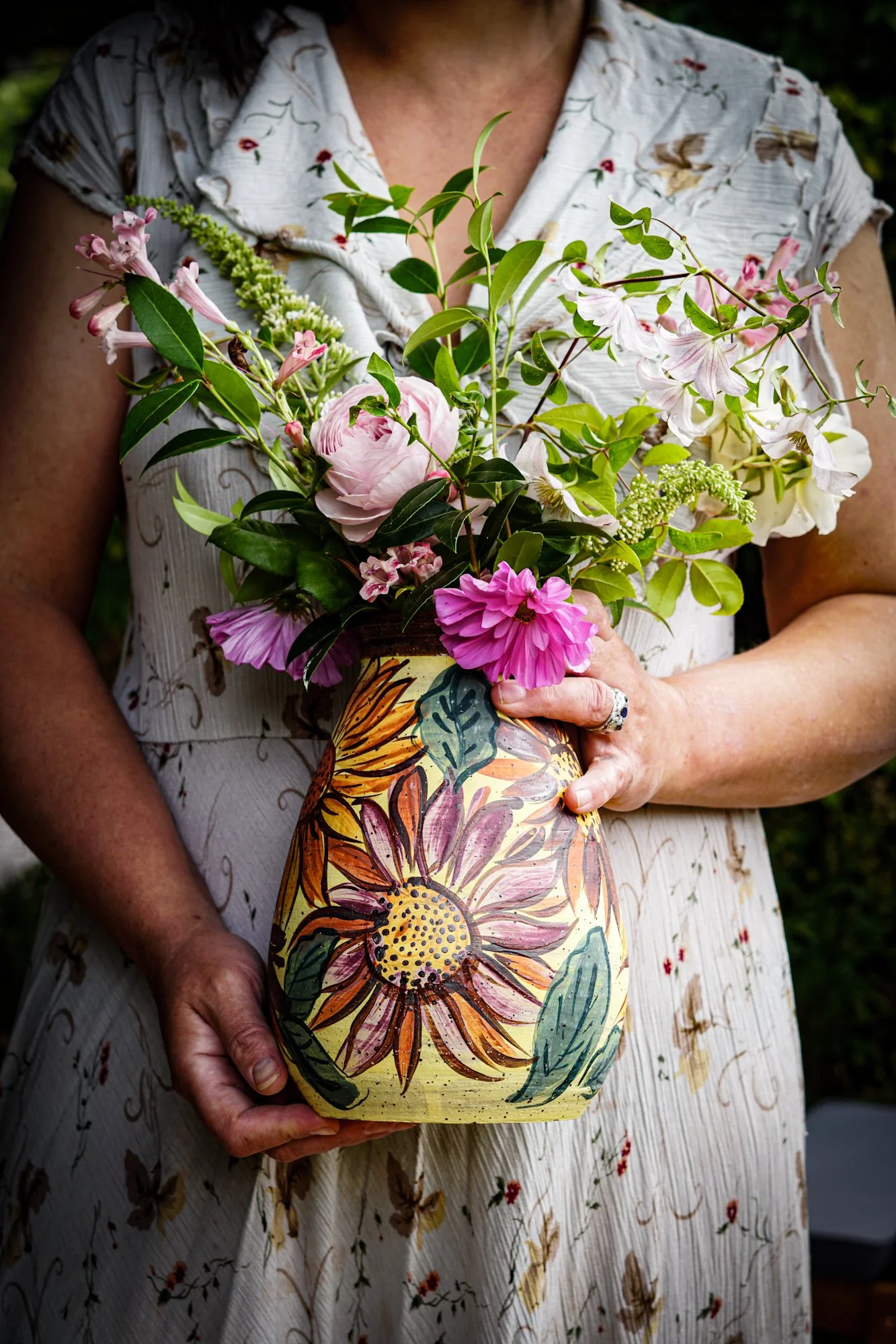 BlankEarth-vase-sunflower-14.JPG