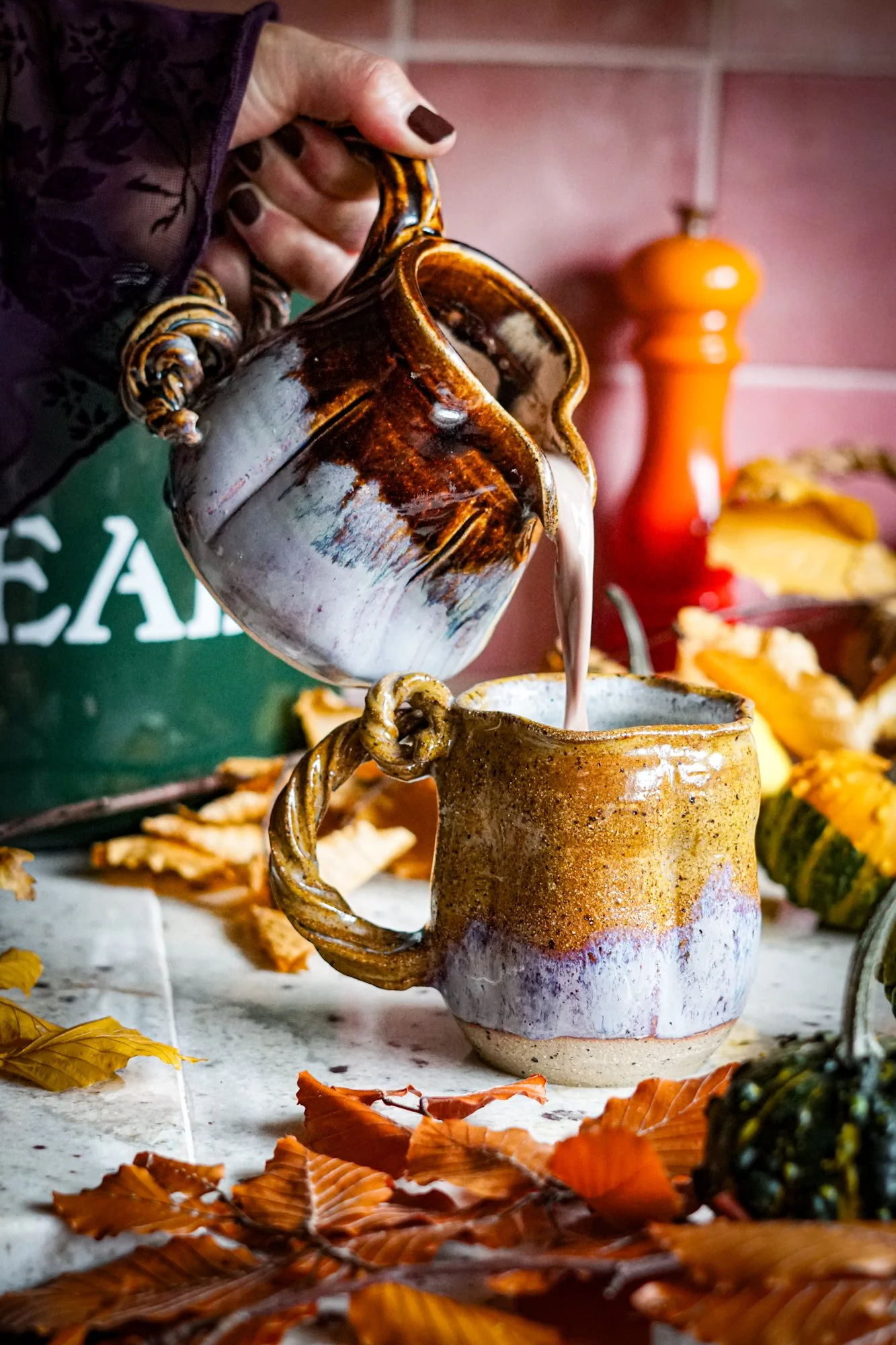 BlankEarth-pumpkin-jug-01.JPG