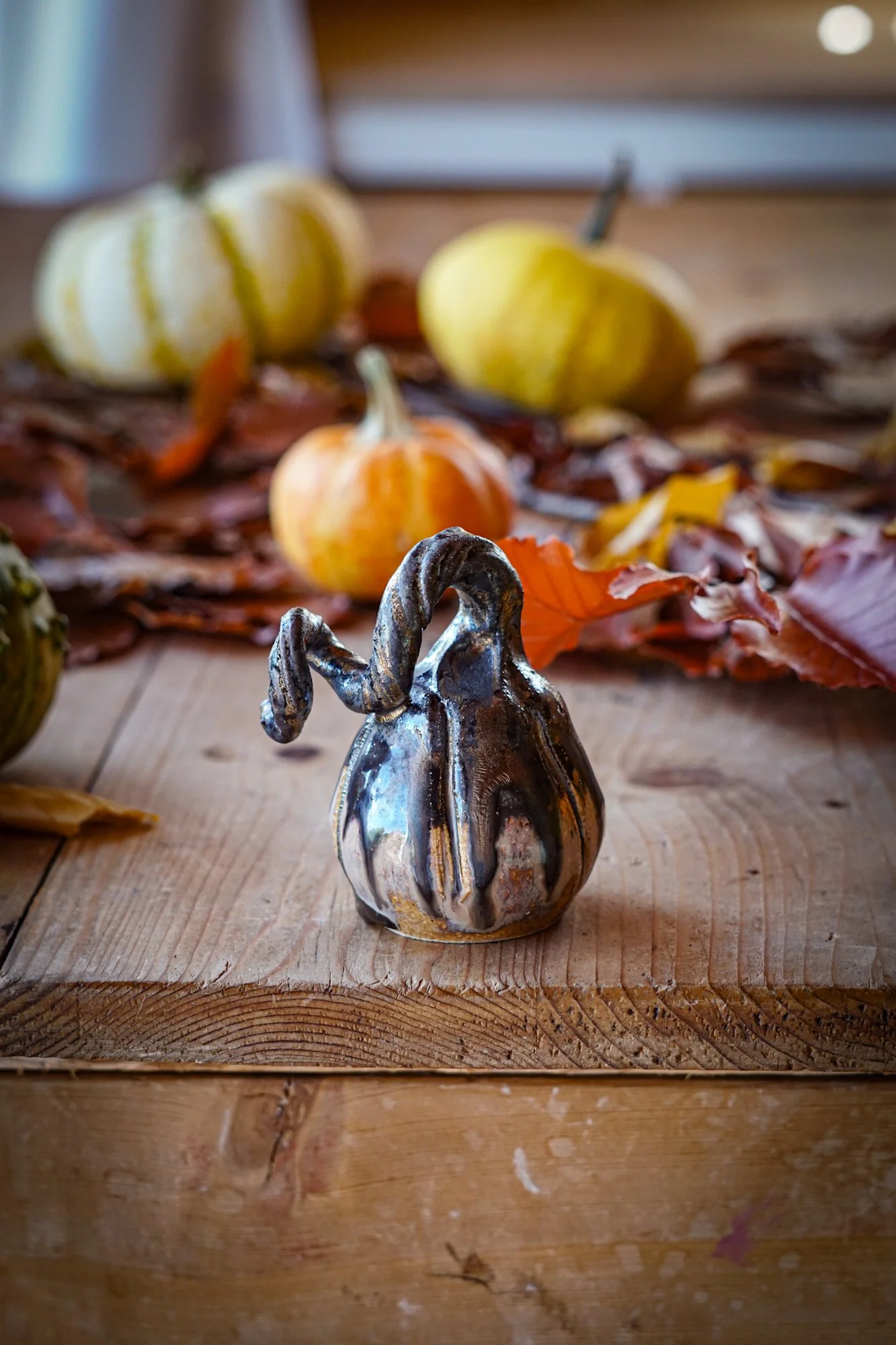 BlankEarth-pumpkin-mini-gold-4.JPG