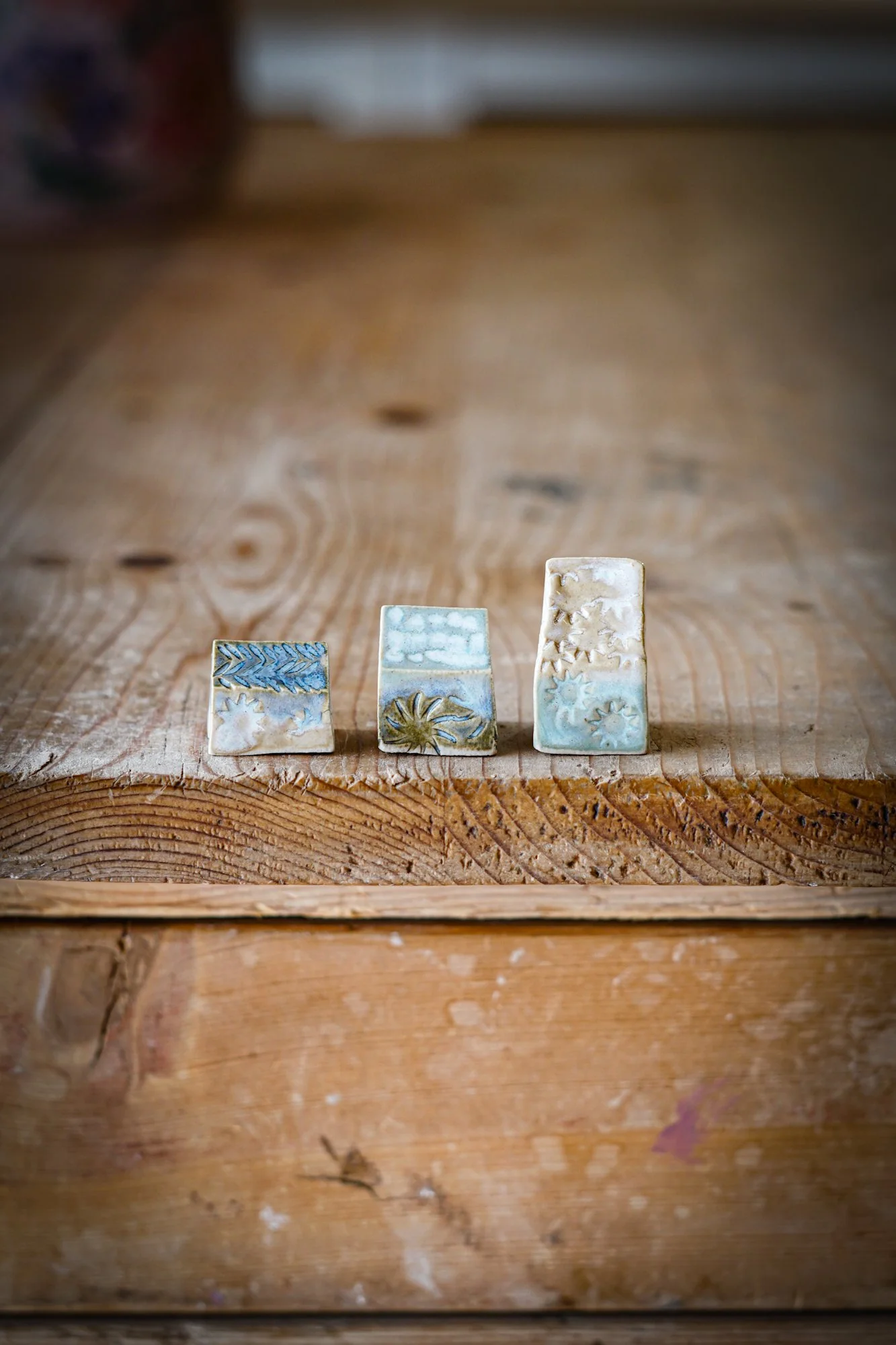 BlankEarth-mini-cottage-lightblue-4.JPG