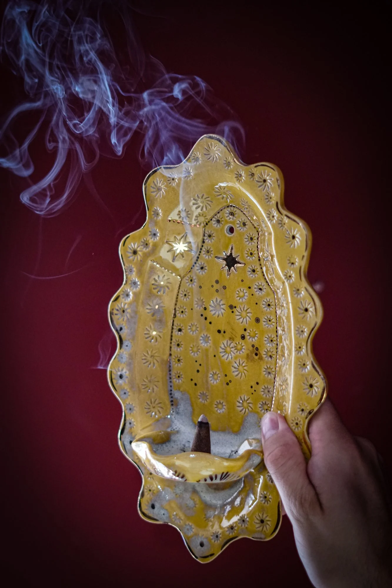 BlankEarth-sconce-yellow-2.JPG