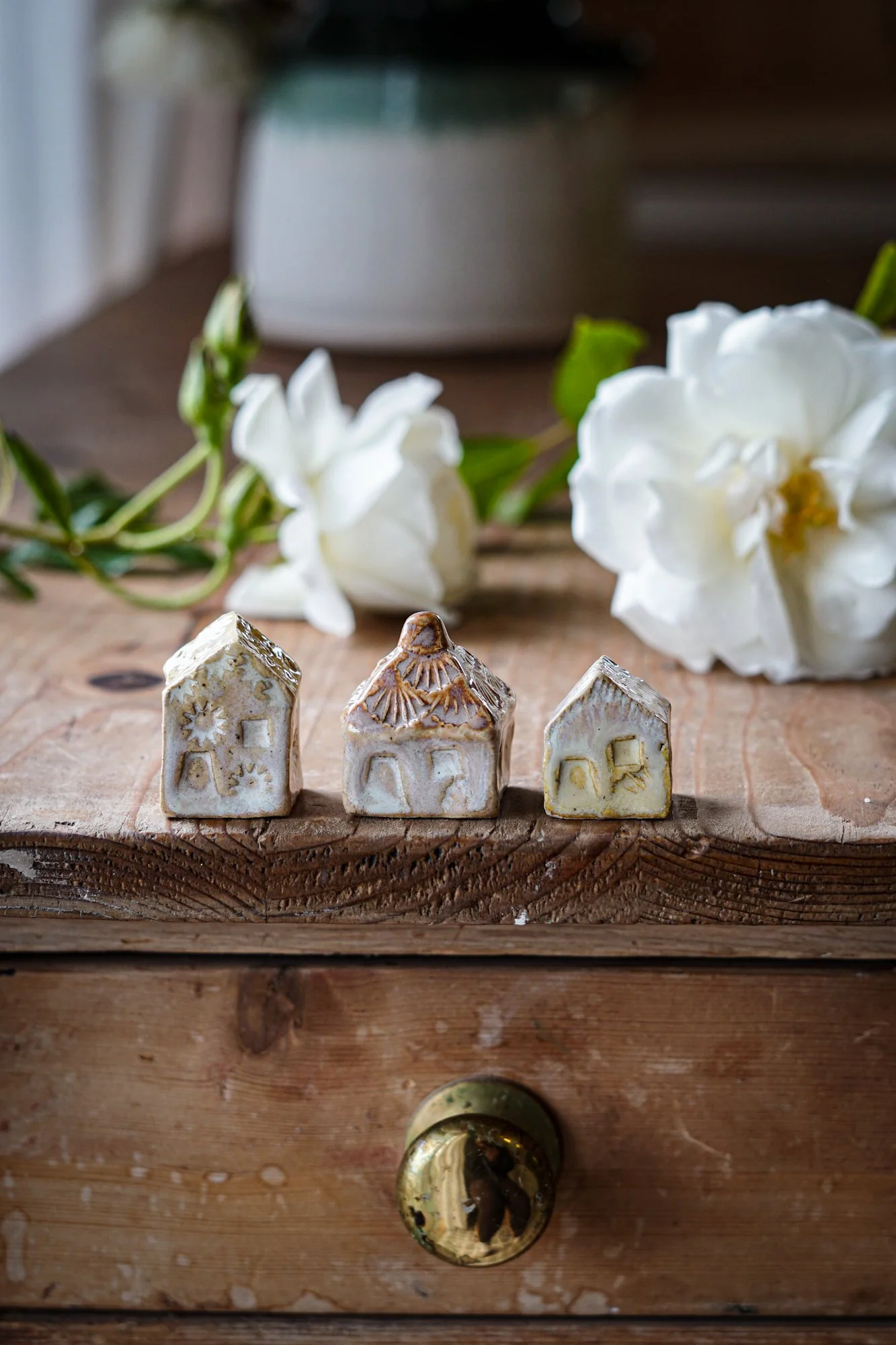 Set of 3 Tiny Cottages - Neutrals